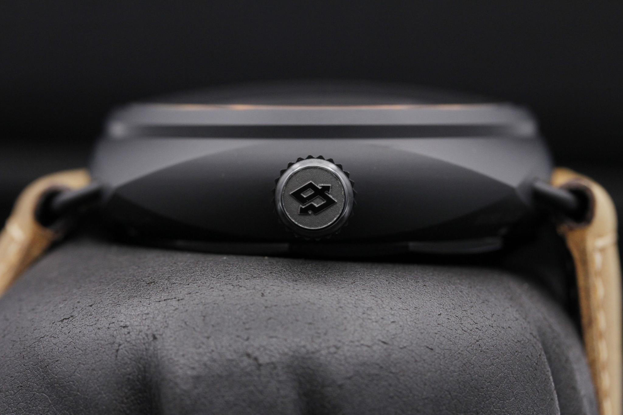 Watch Image 3