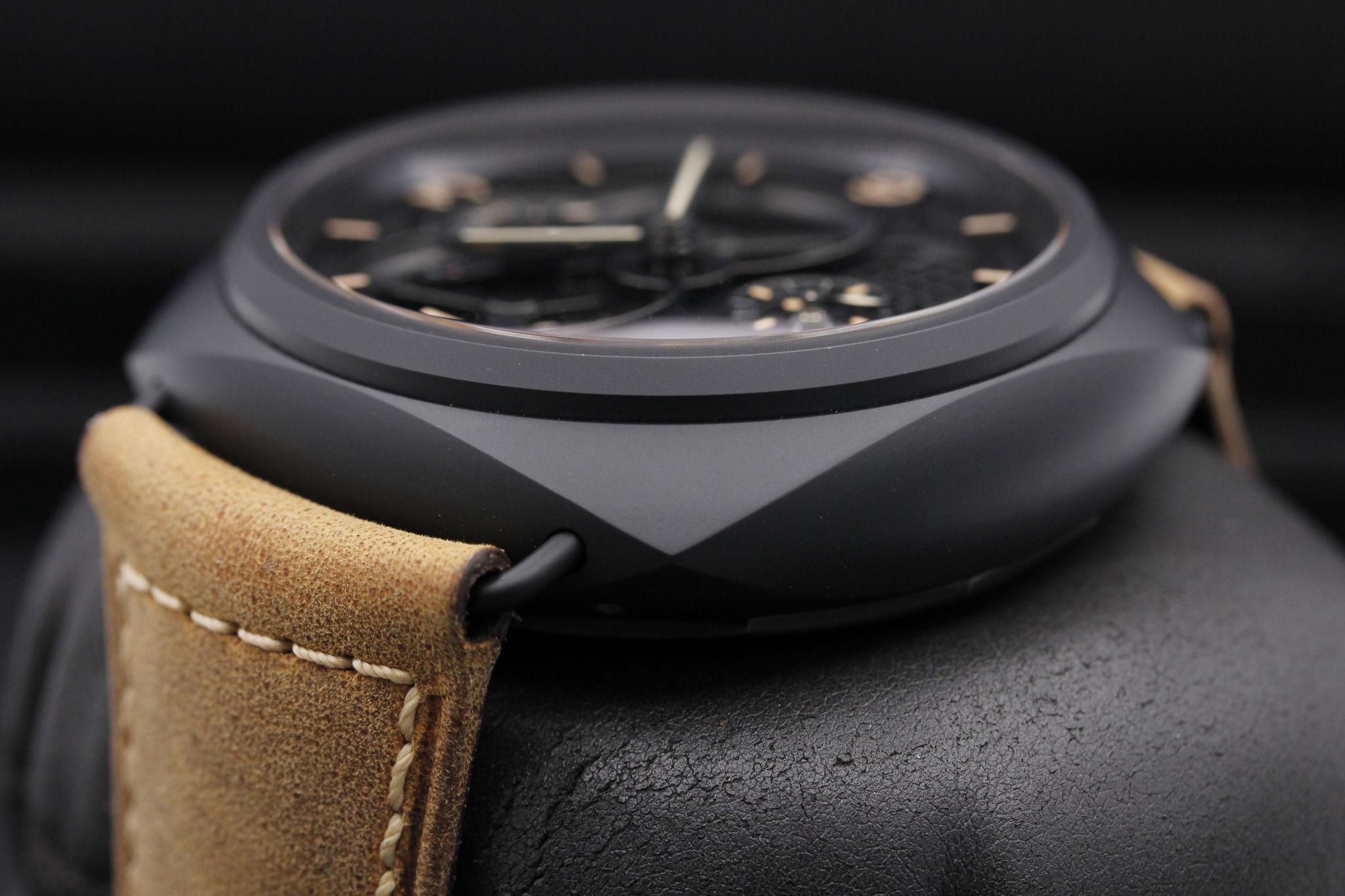 Watch Image 5