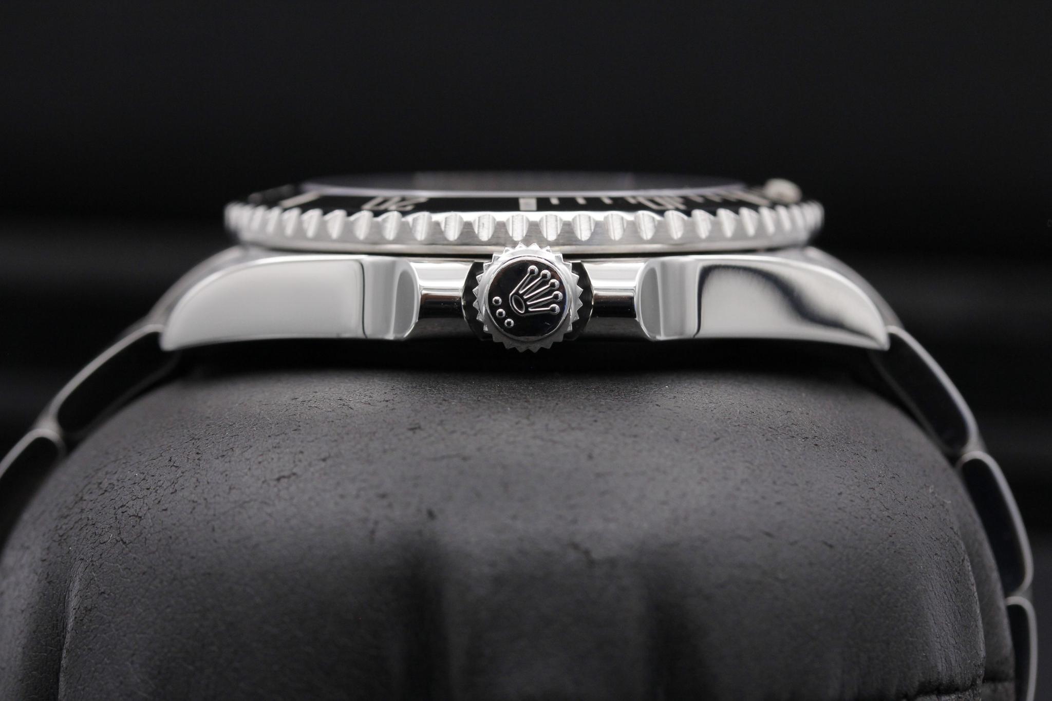 Watch Image 3