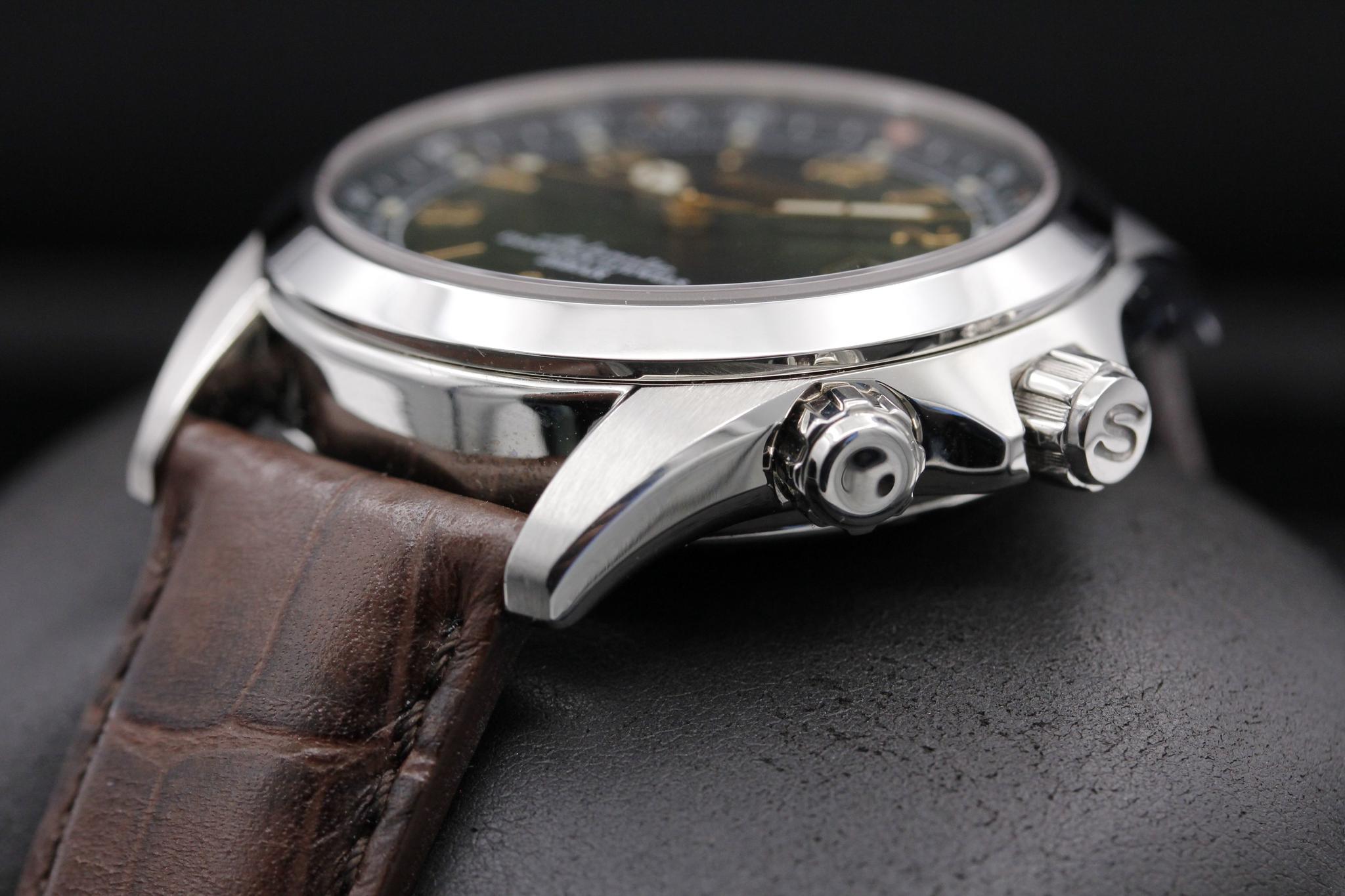 Watch Image 2