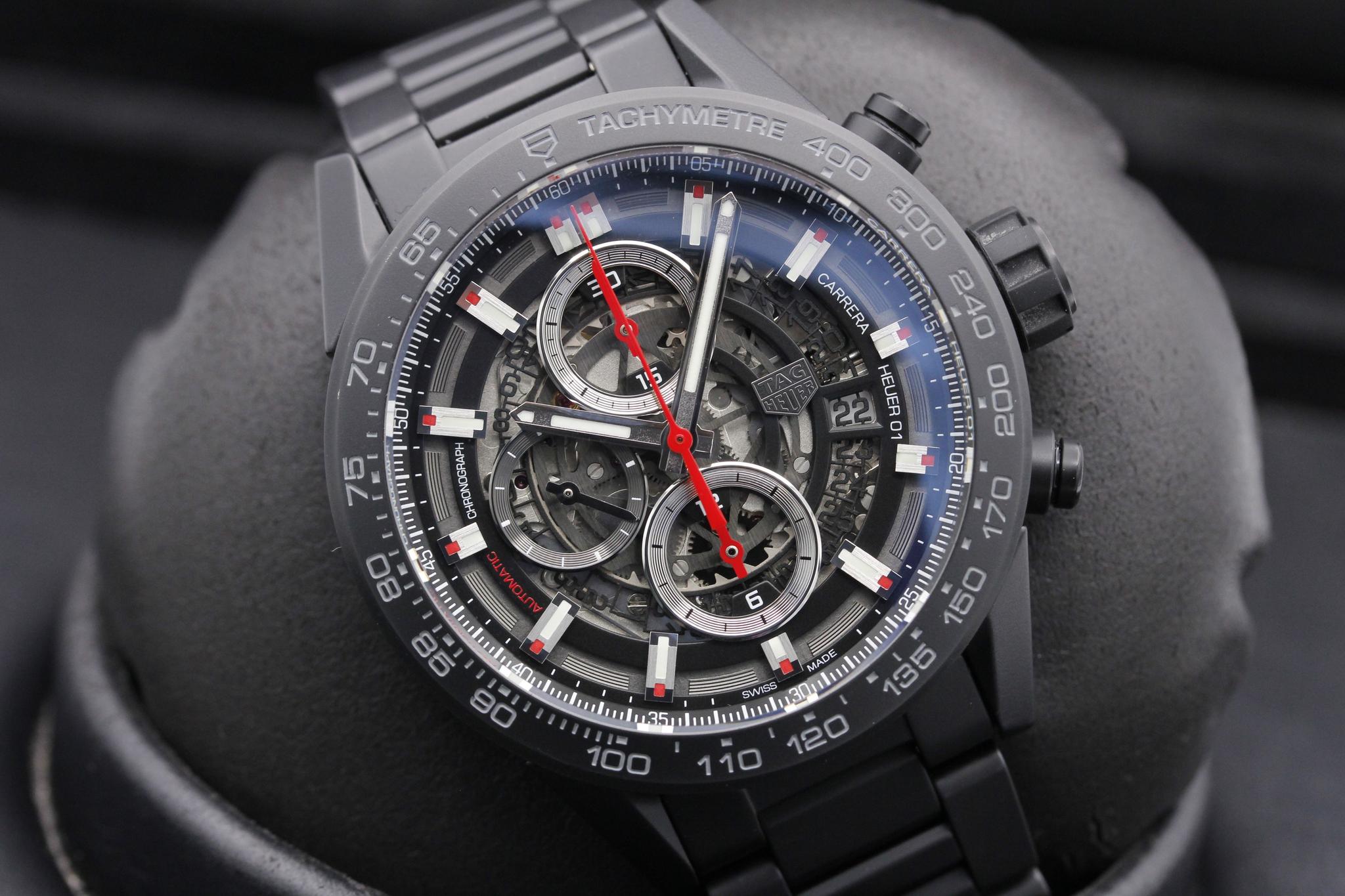 Watch Image 10