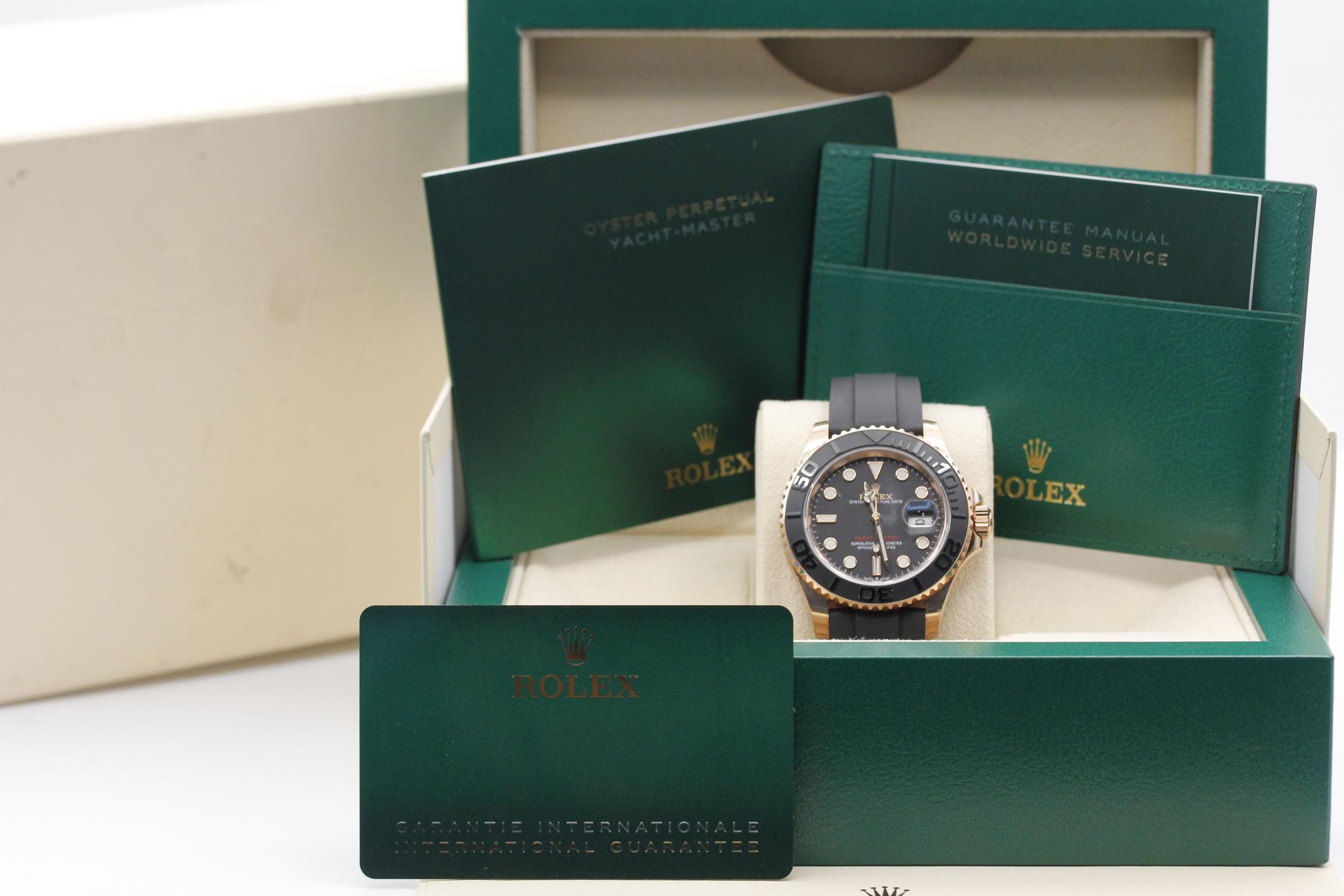 Watch Image 11