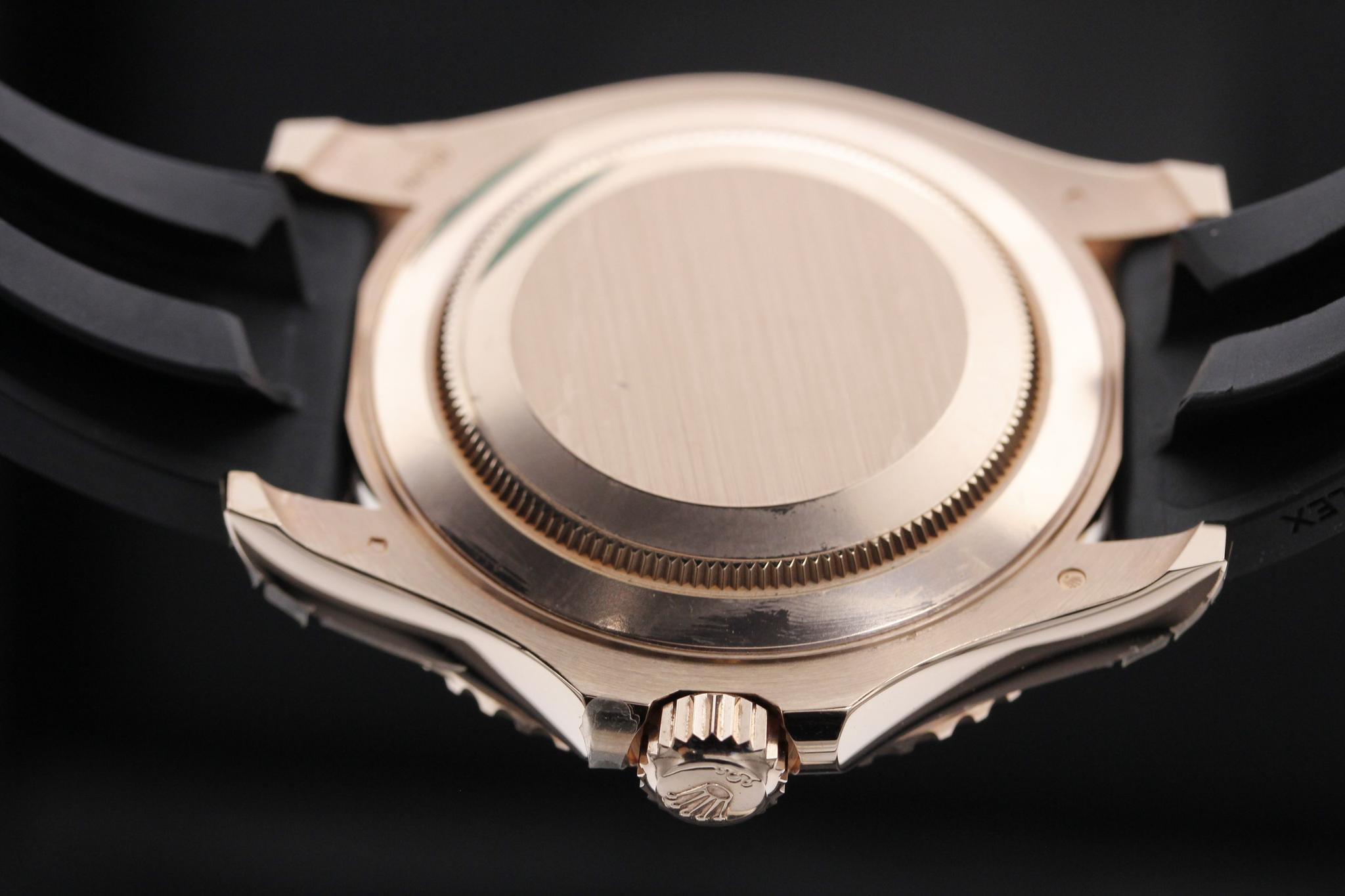 Watch Image 7