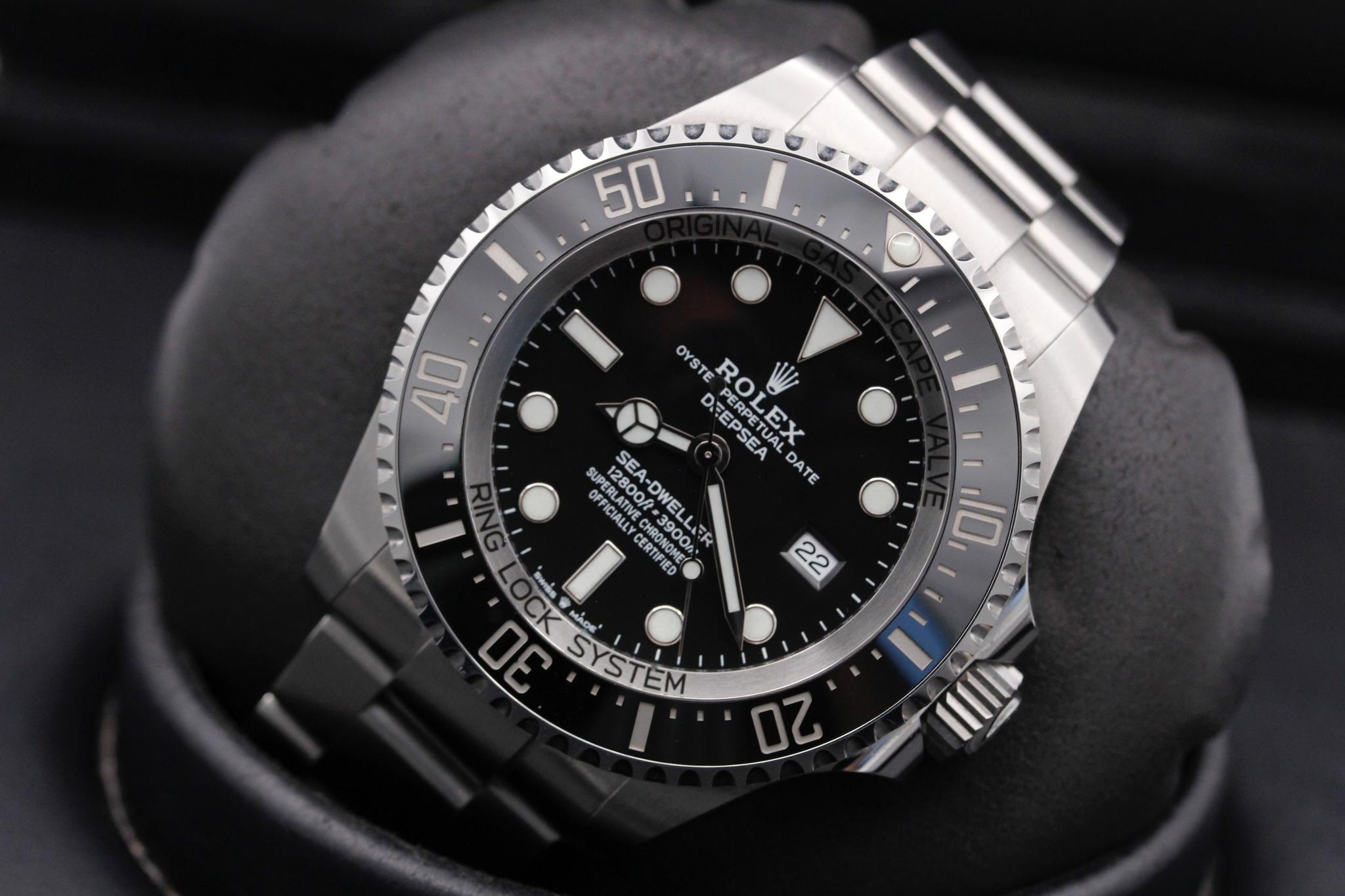 Watch Image 8
