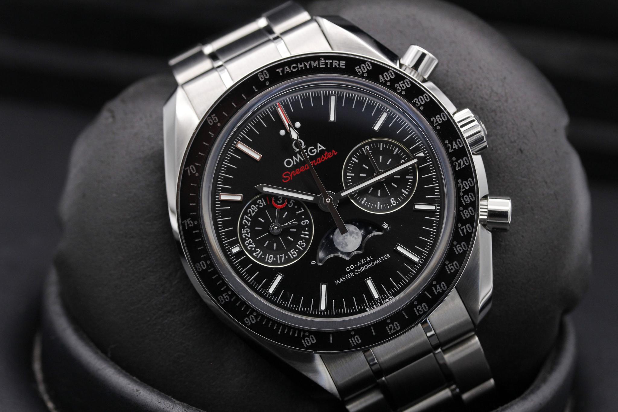 Watch Image 10