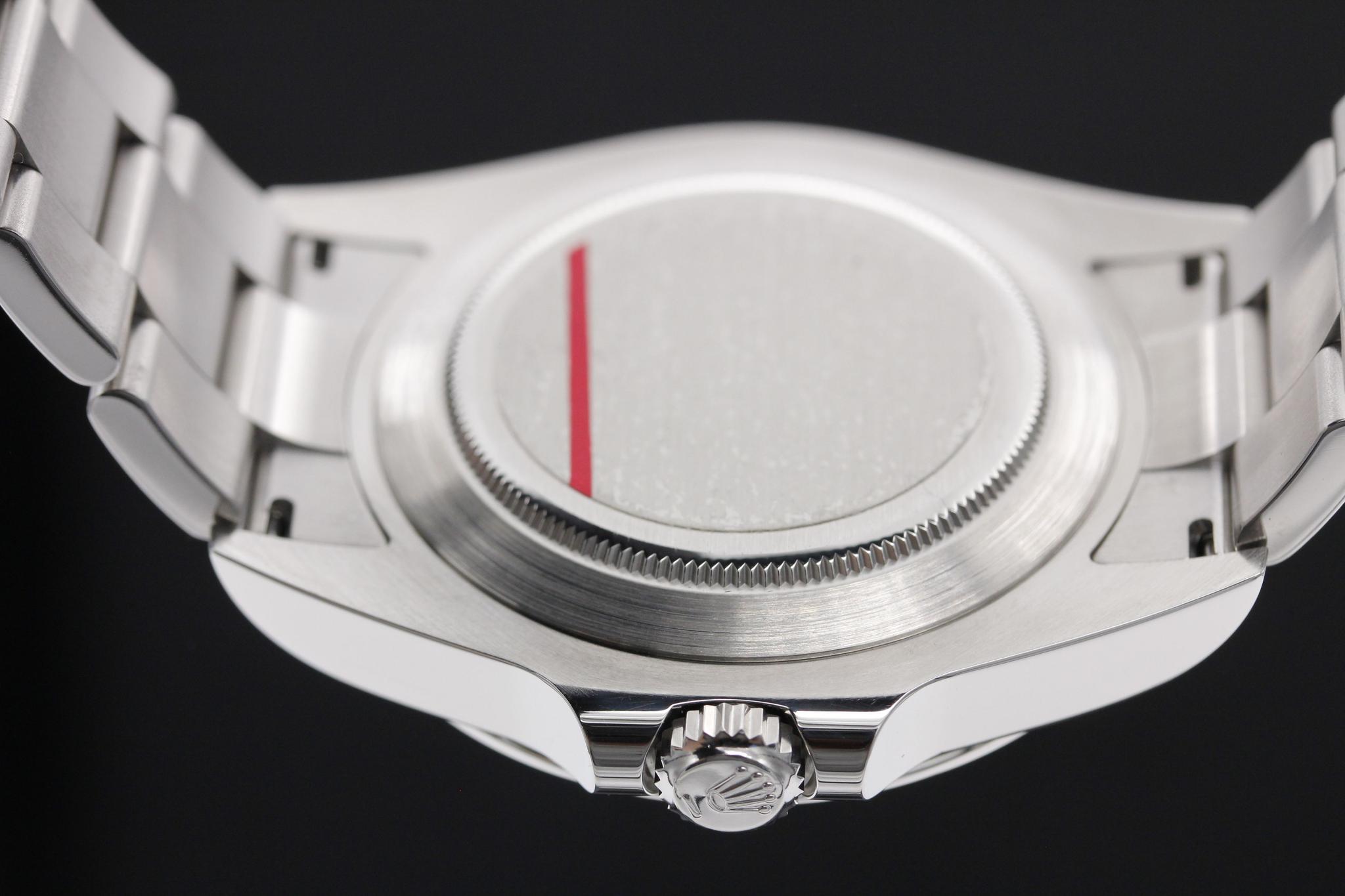 Watch Image 7