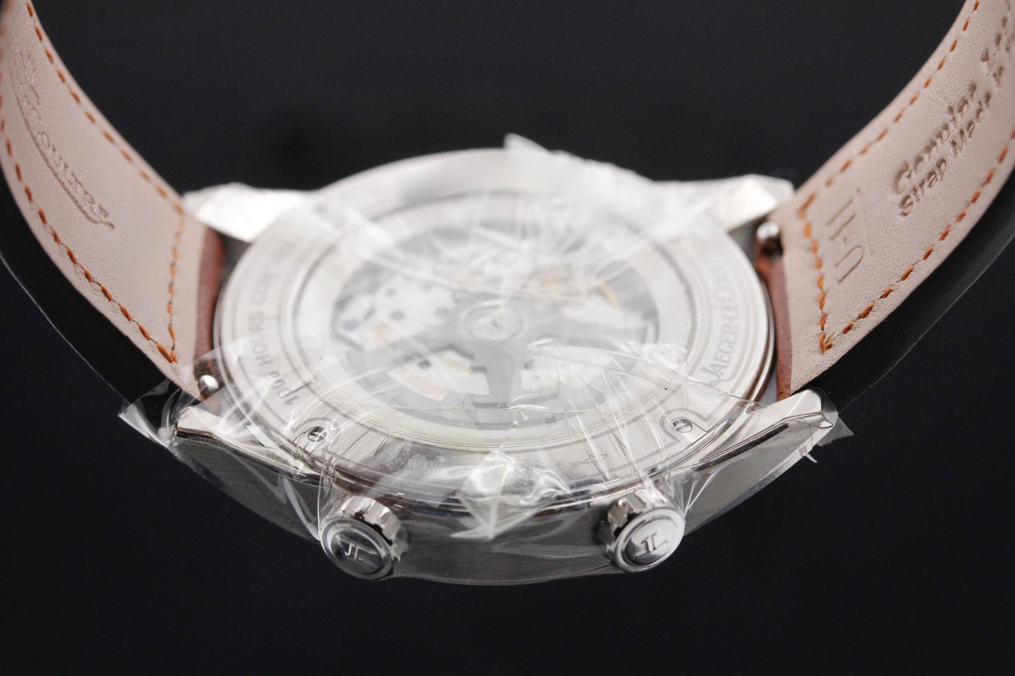 Watch Image 7