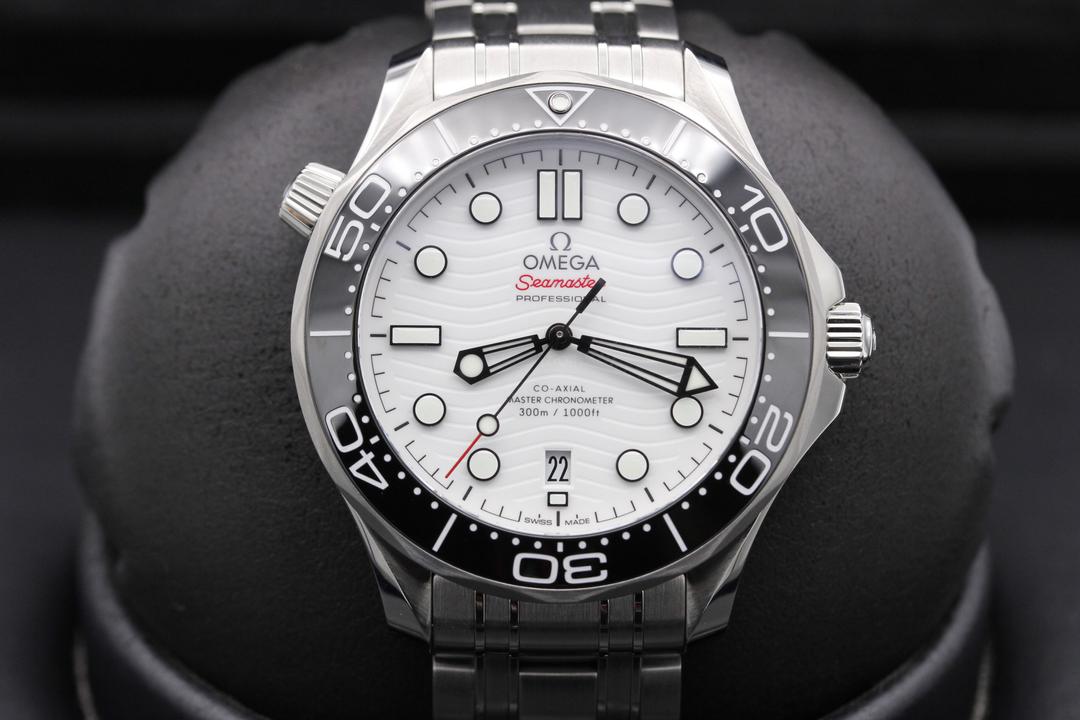 Omega Seamaster Diver 300M 210.30.42.20.04.001