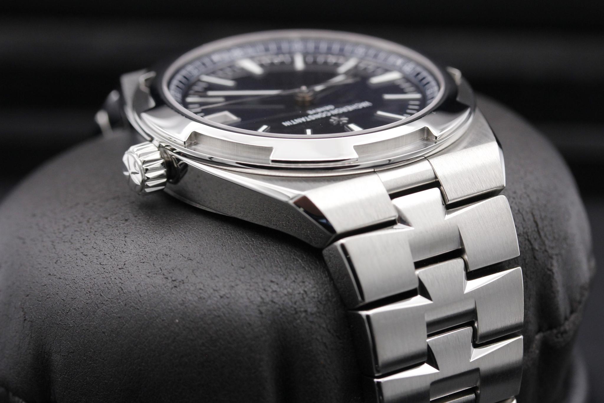 Watch Image 4