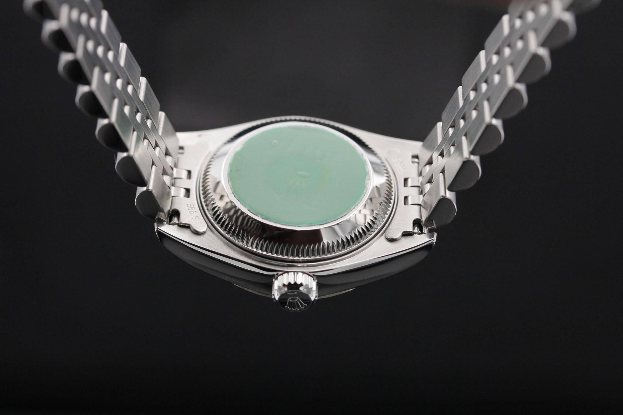 Watch Image 7