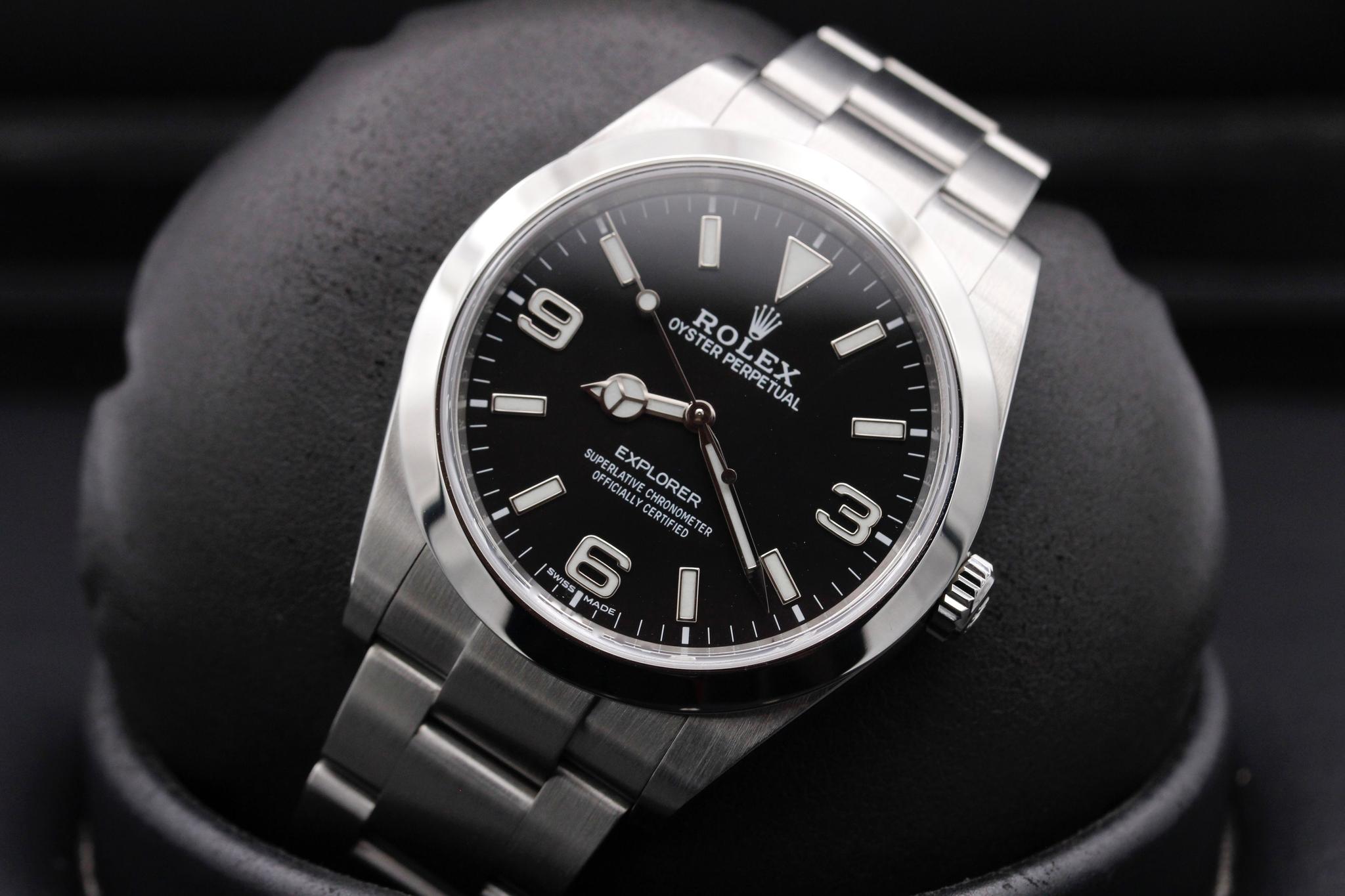 Watch Image 9