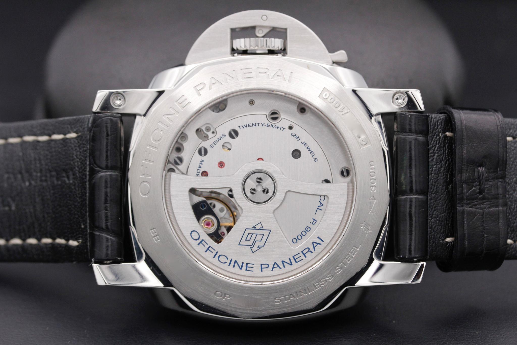 Watch Image 7