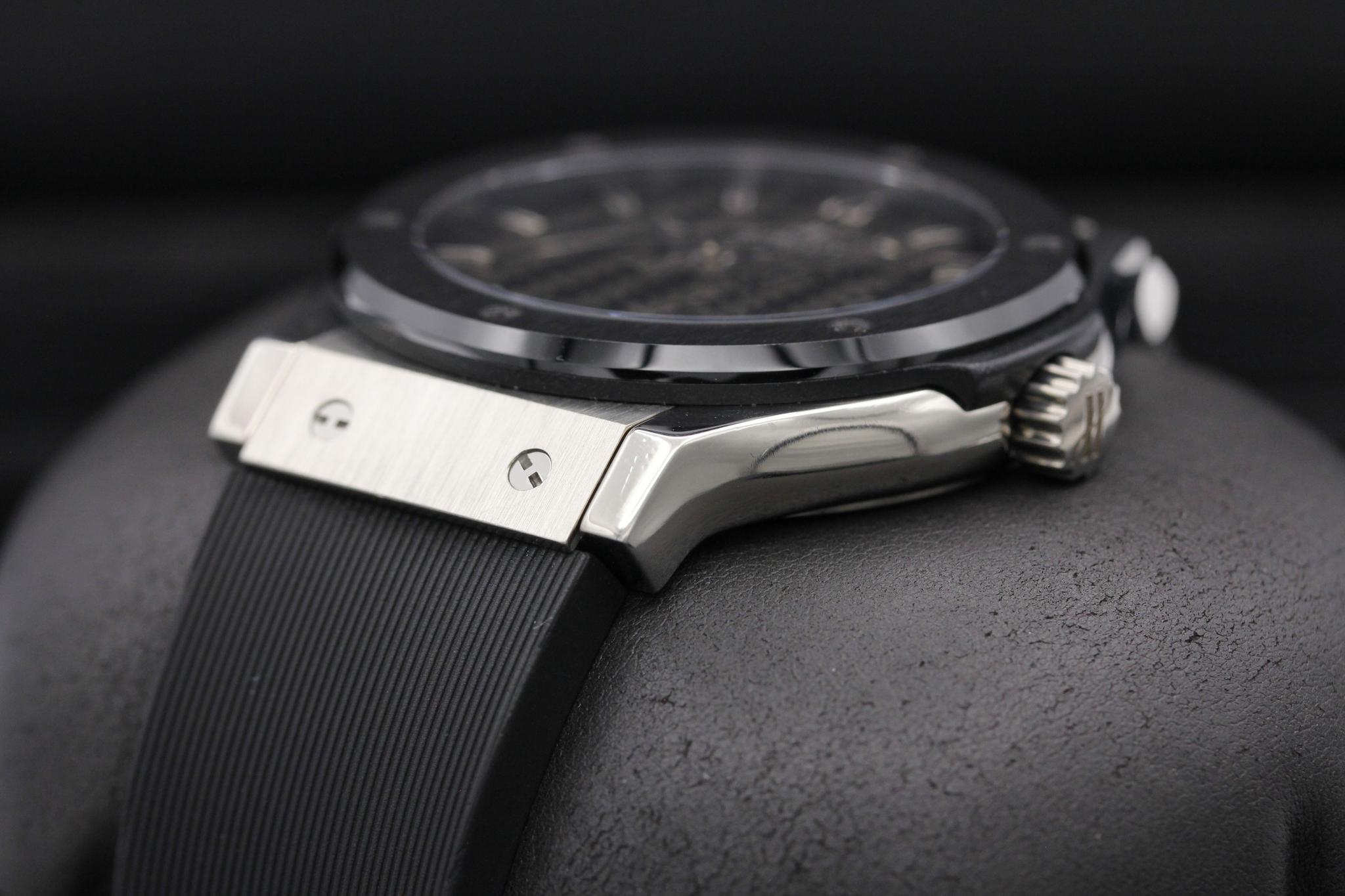 Watch Image 2