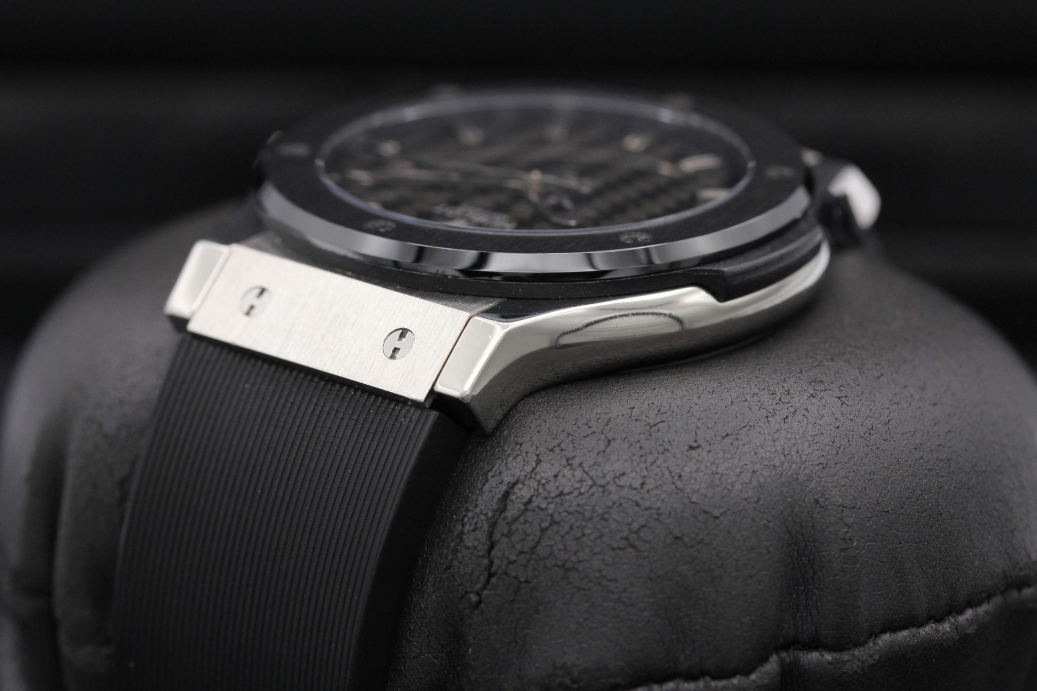 Watch Image 5