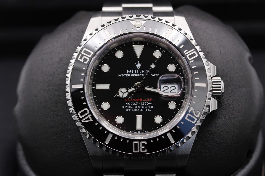 Rolex Sea Dweller 43 "MK2 Dial" 126600