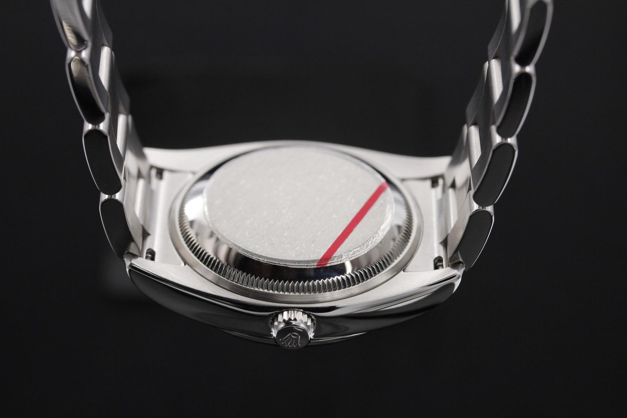 Watch Image 7
