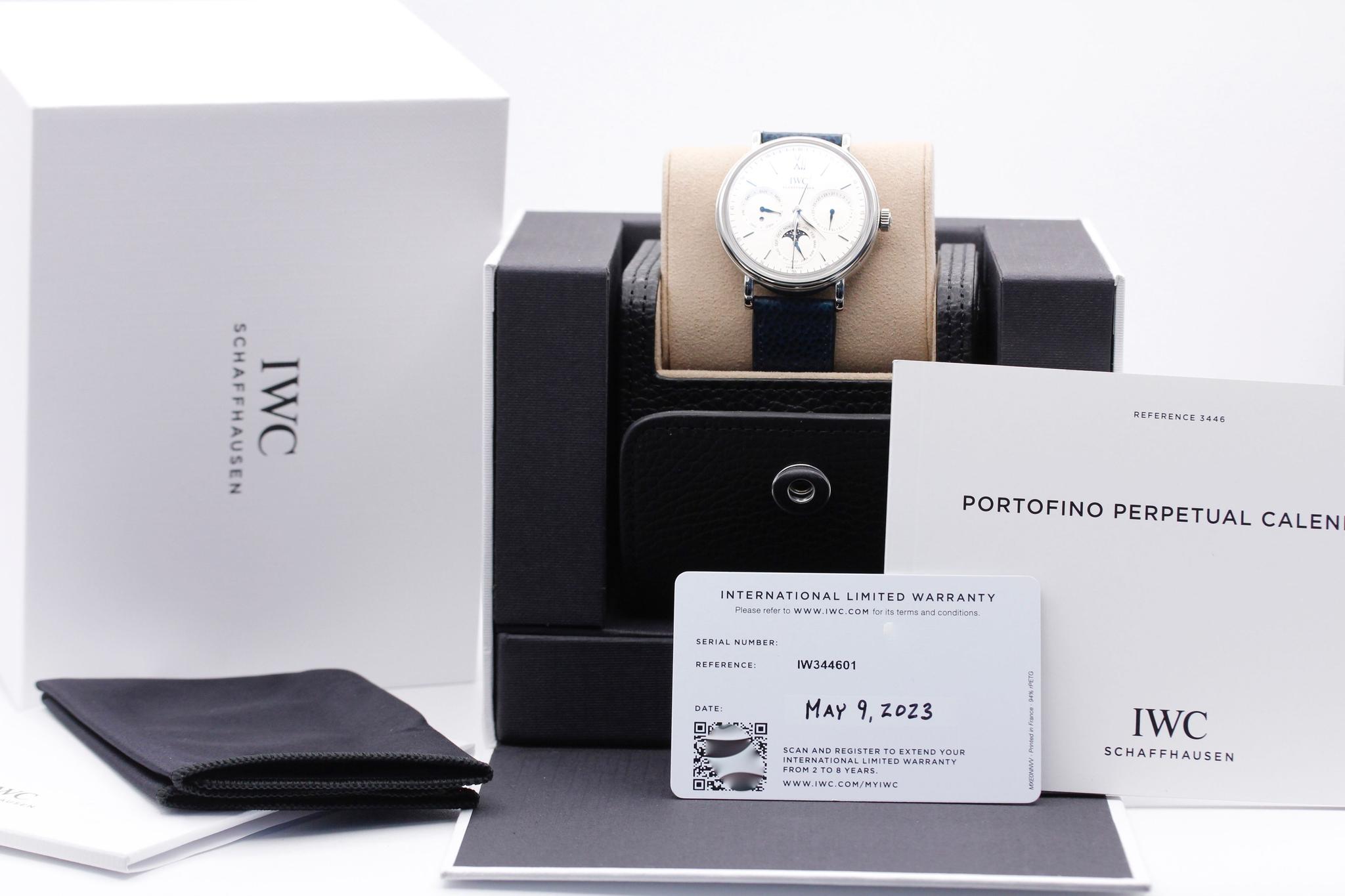 Watch Image 11