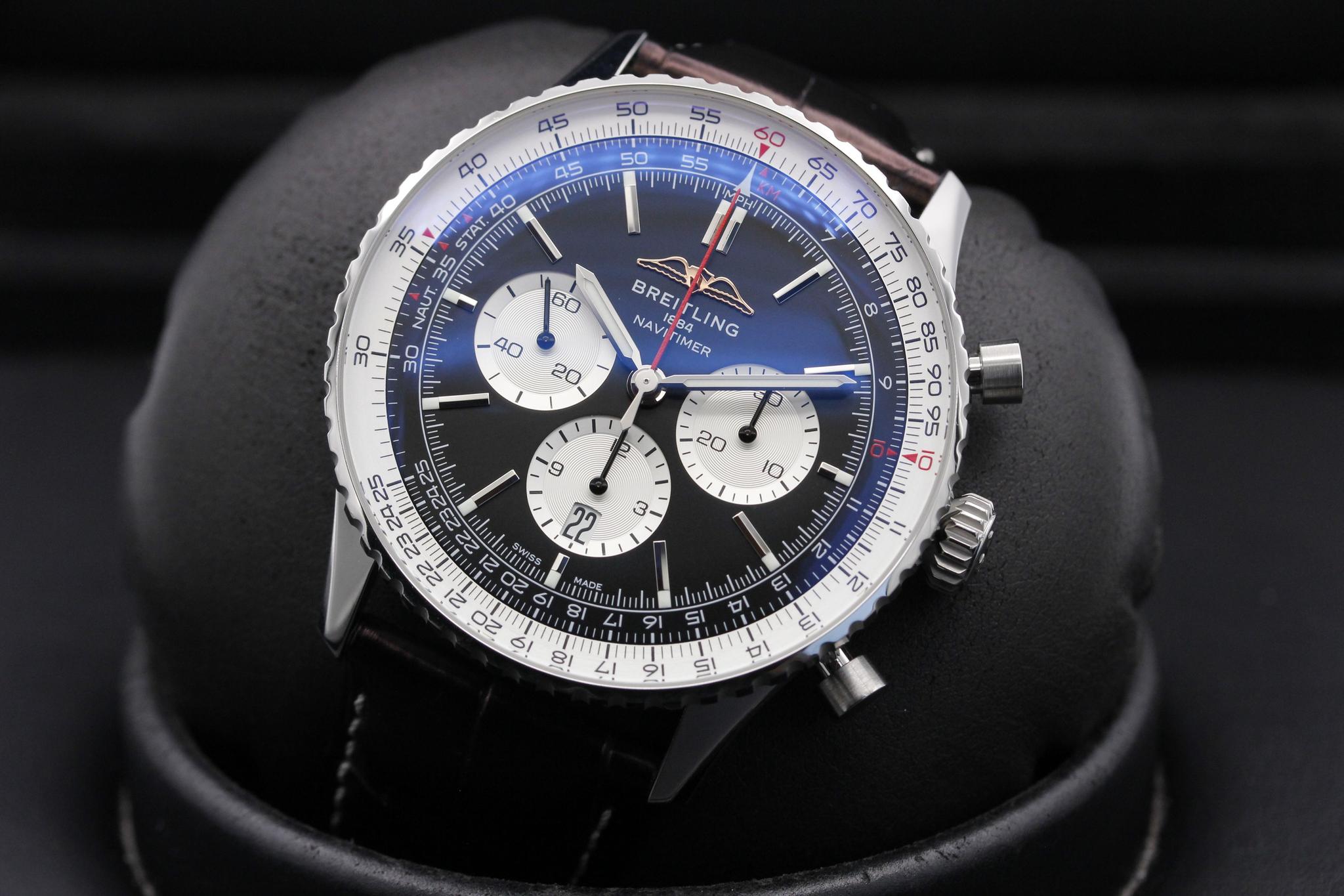 Watch Image 9