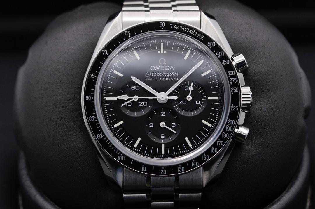 Omega Speedmaster Moonwatch 310.30.42.50.01.002