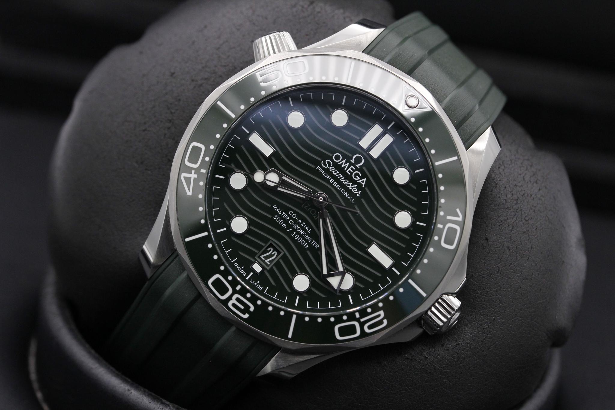 Watch Image 9