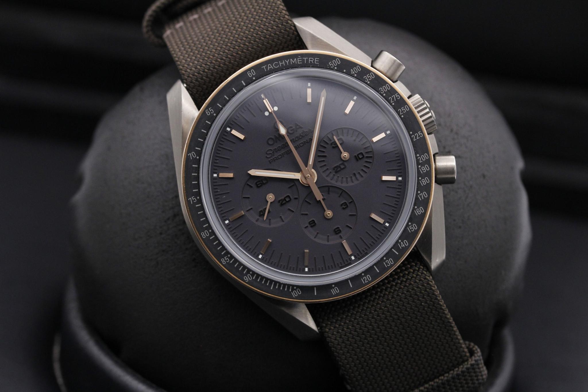 Watch Image 10