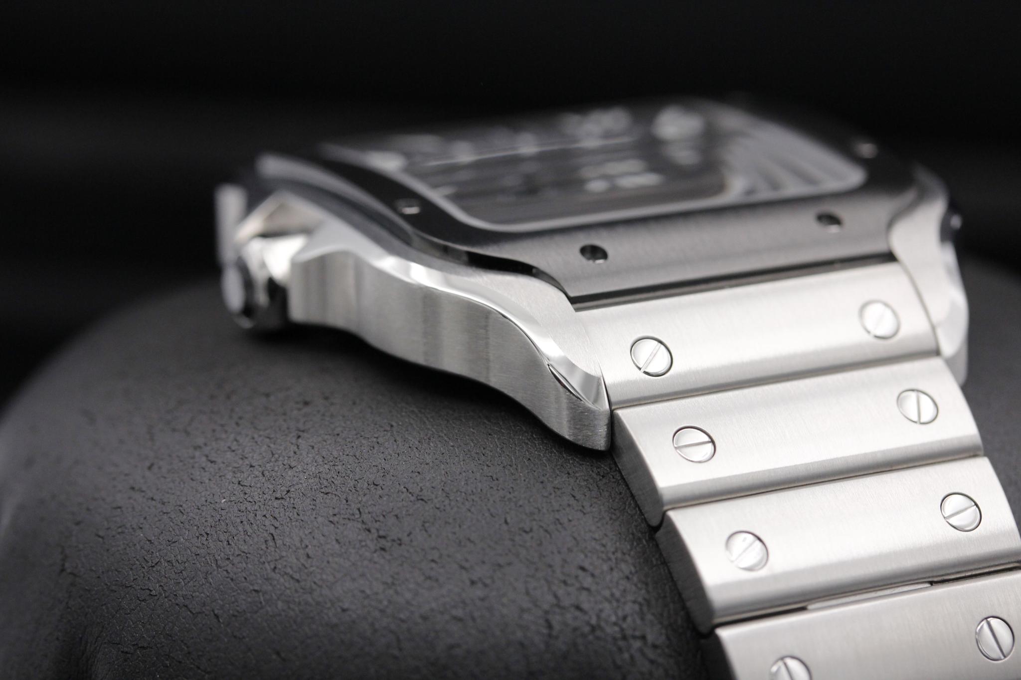 Watch Image 4