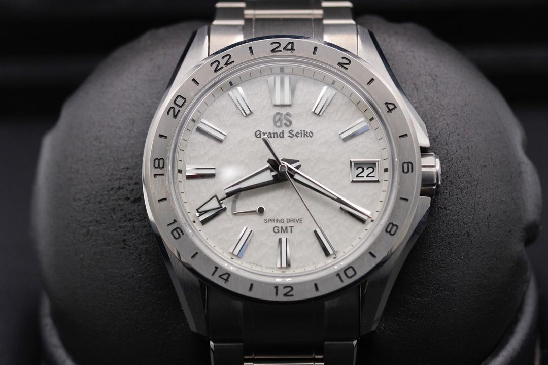 Grand Seiko Spring Drive GMT "Evolution 9" SBGE285