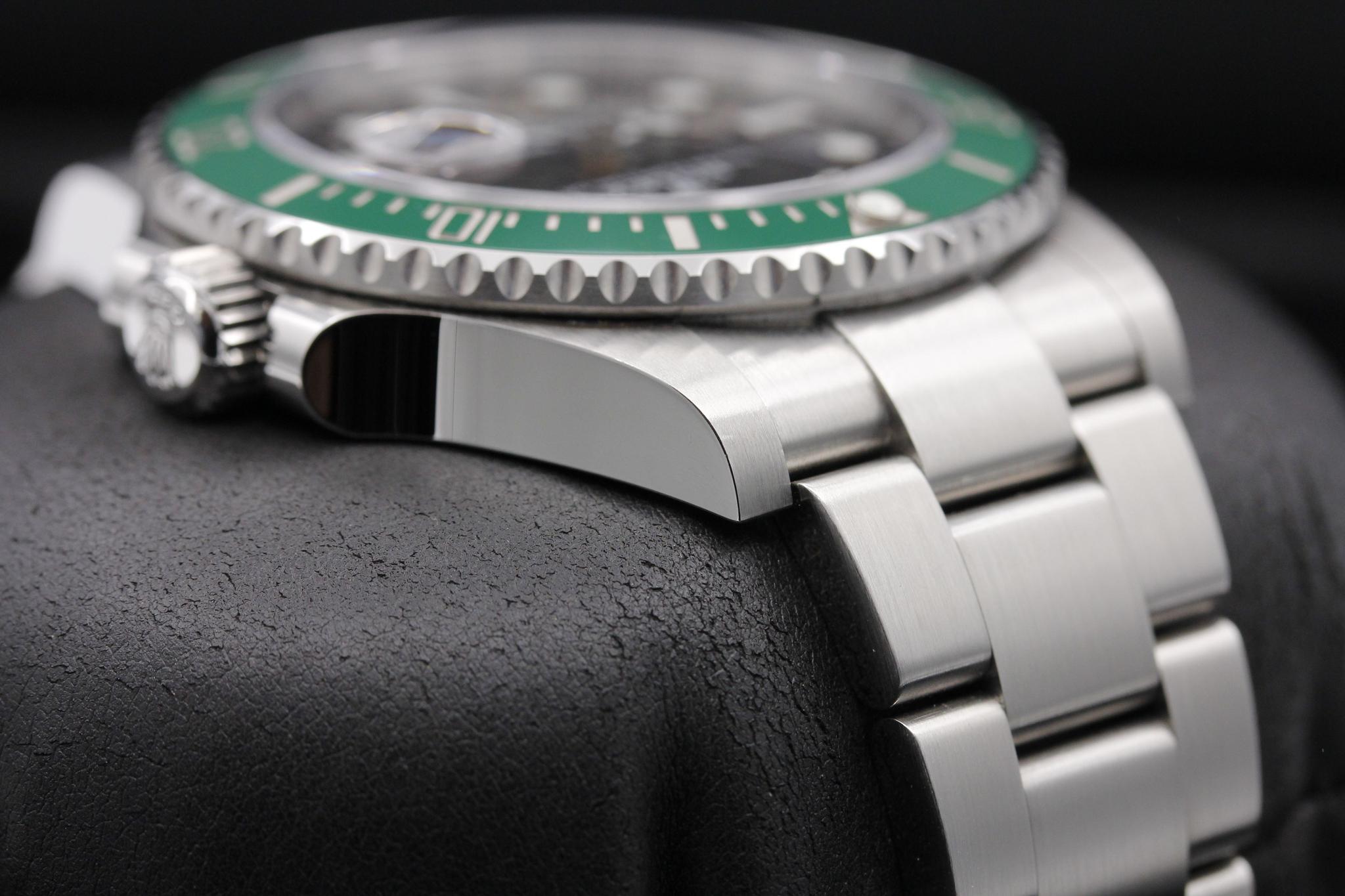 Watch Image 4