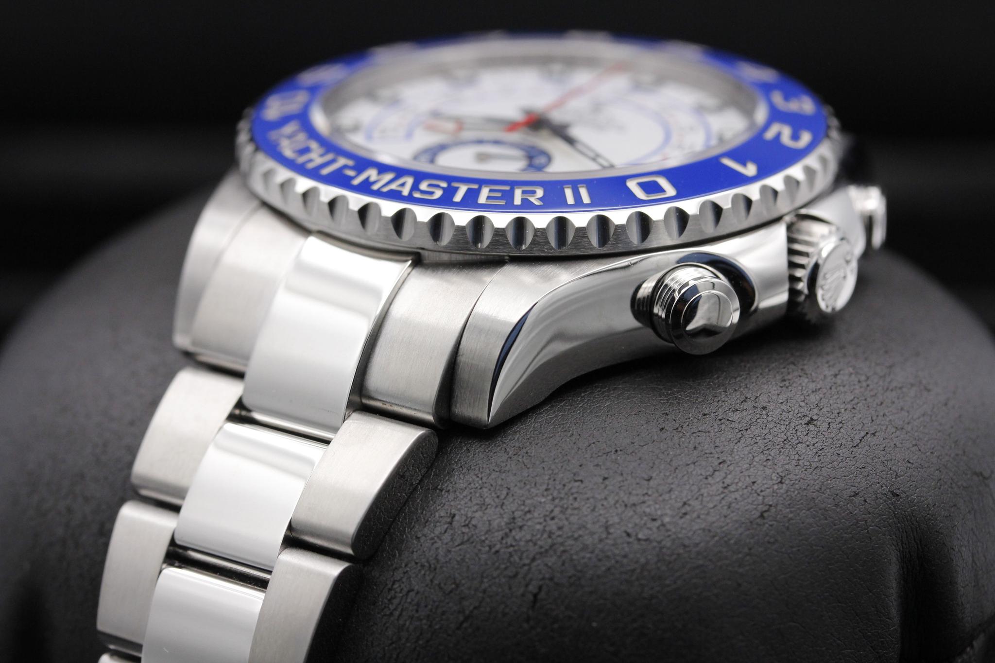 Watch Image 2