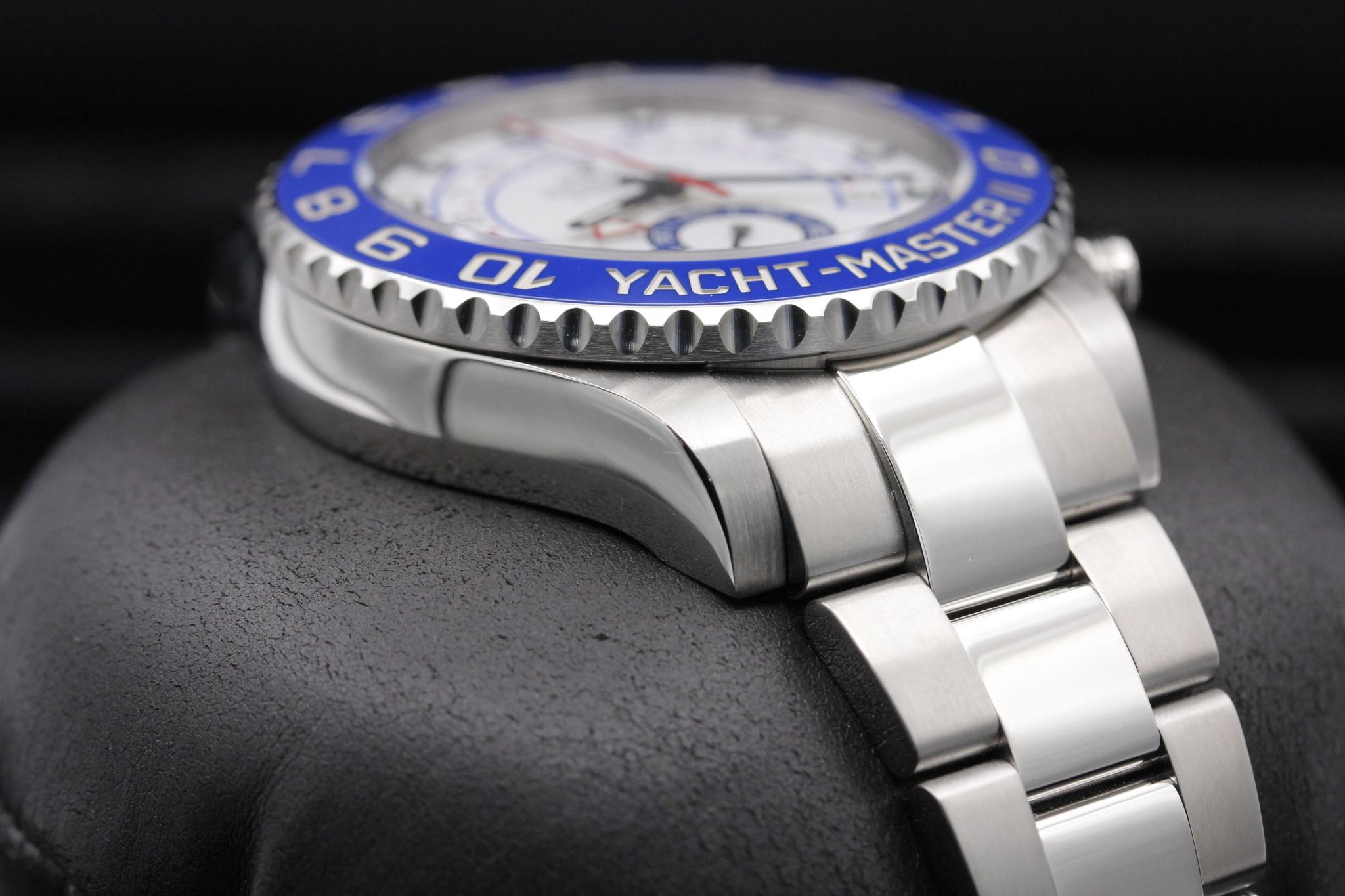 Watch Image 6