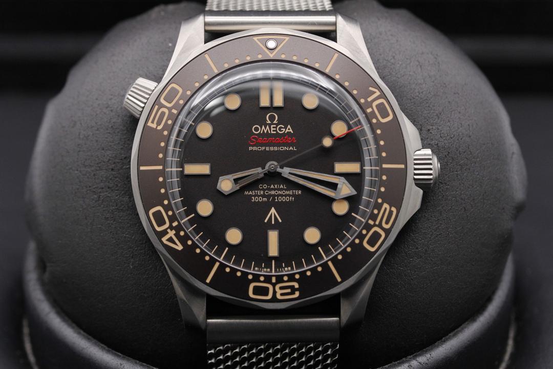 Omega Seamaster 300M  "James Bond 007 No Time To Die" 210.90.42.20.01.001