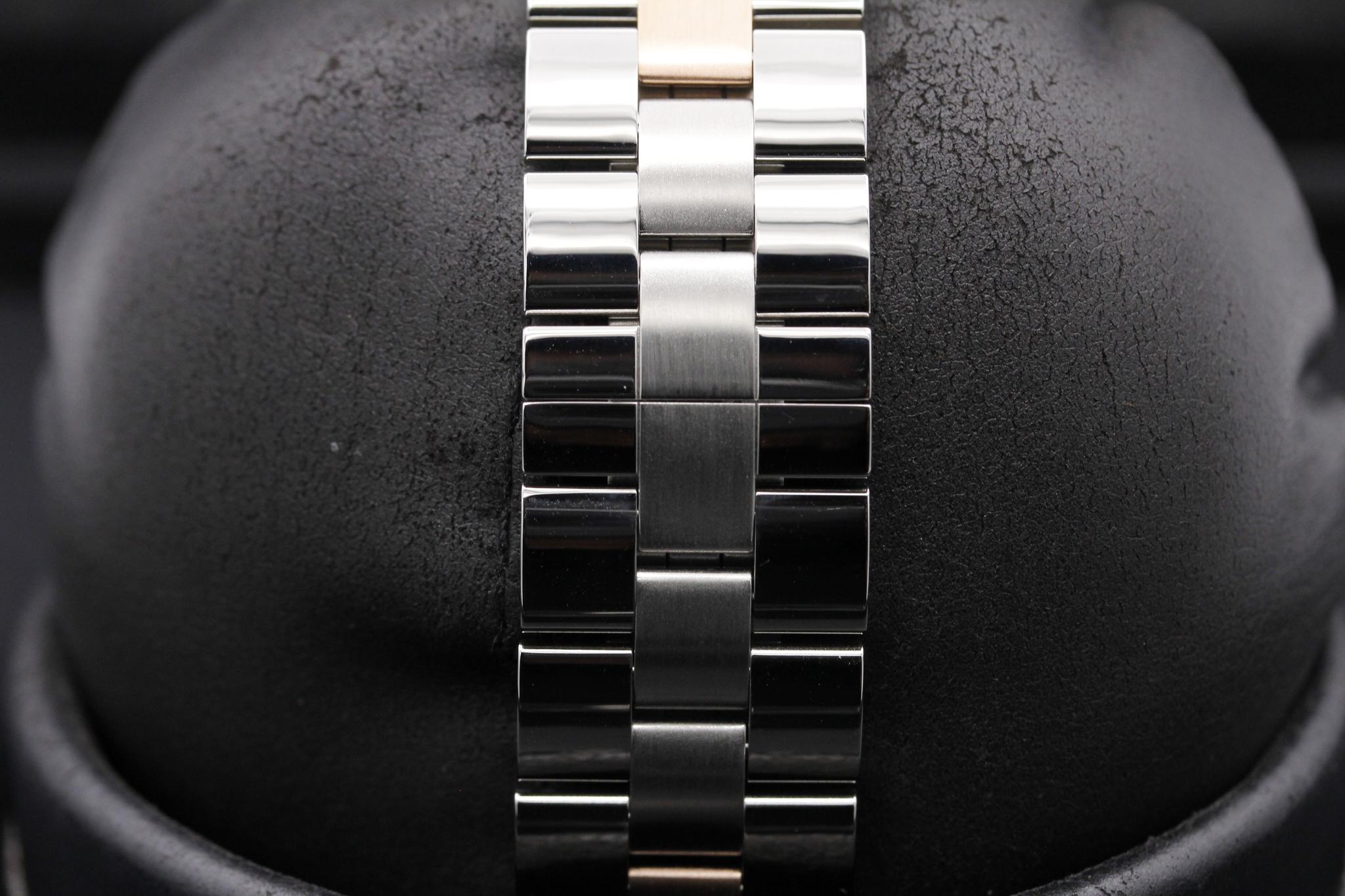 Watch Image 8