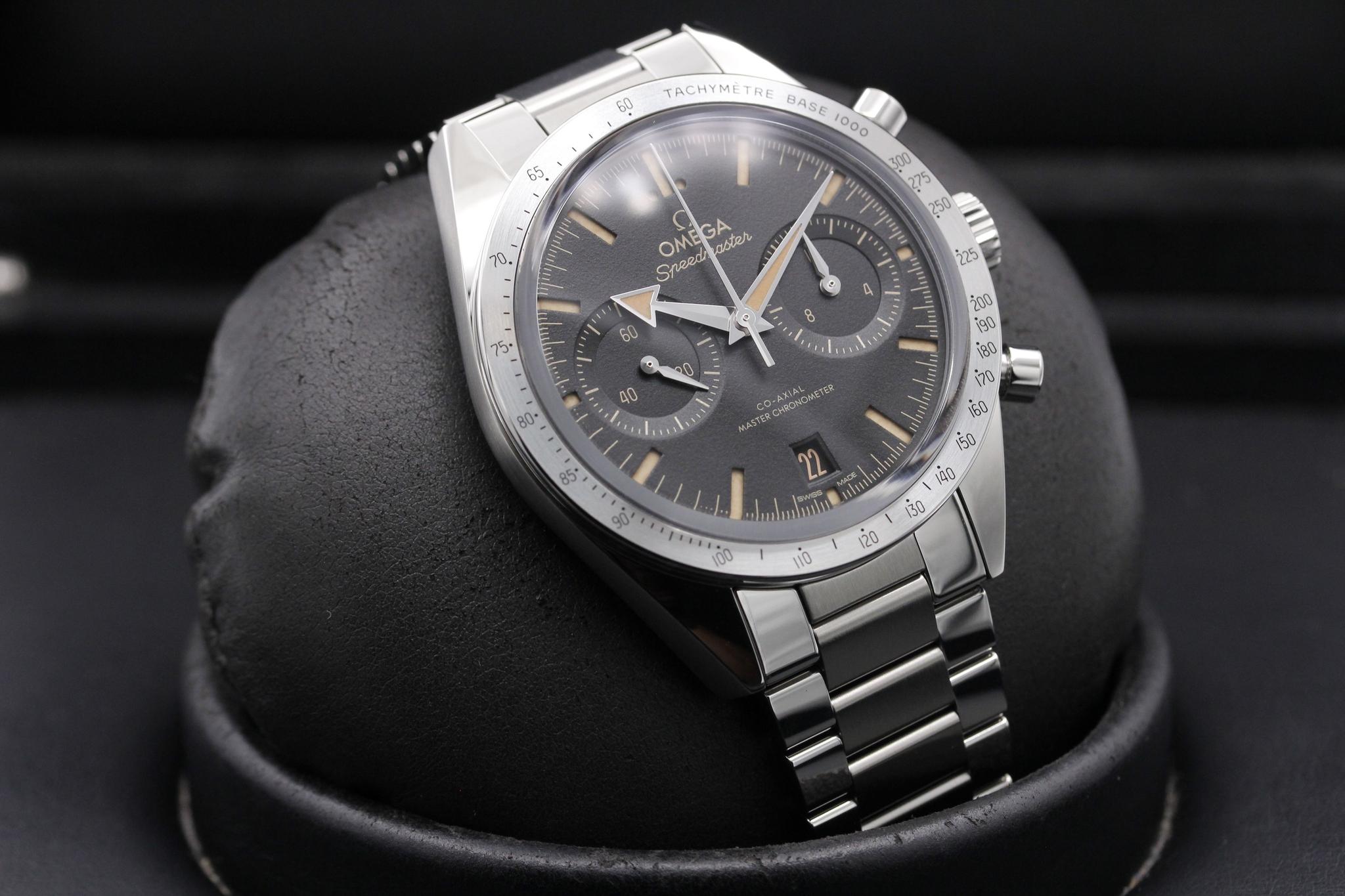 Watch Image 10