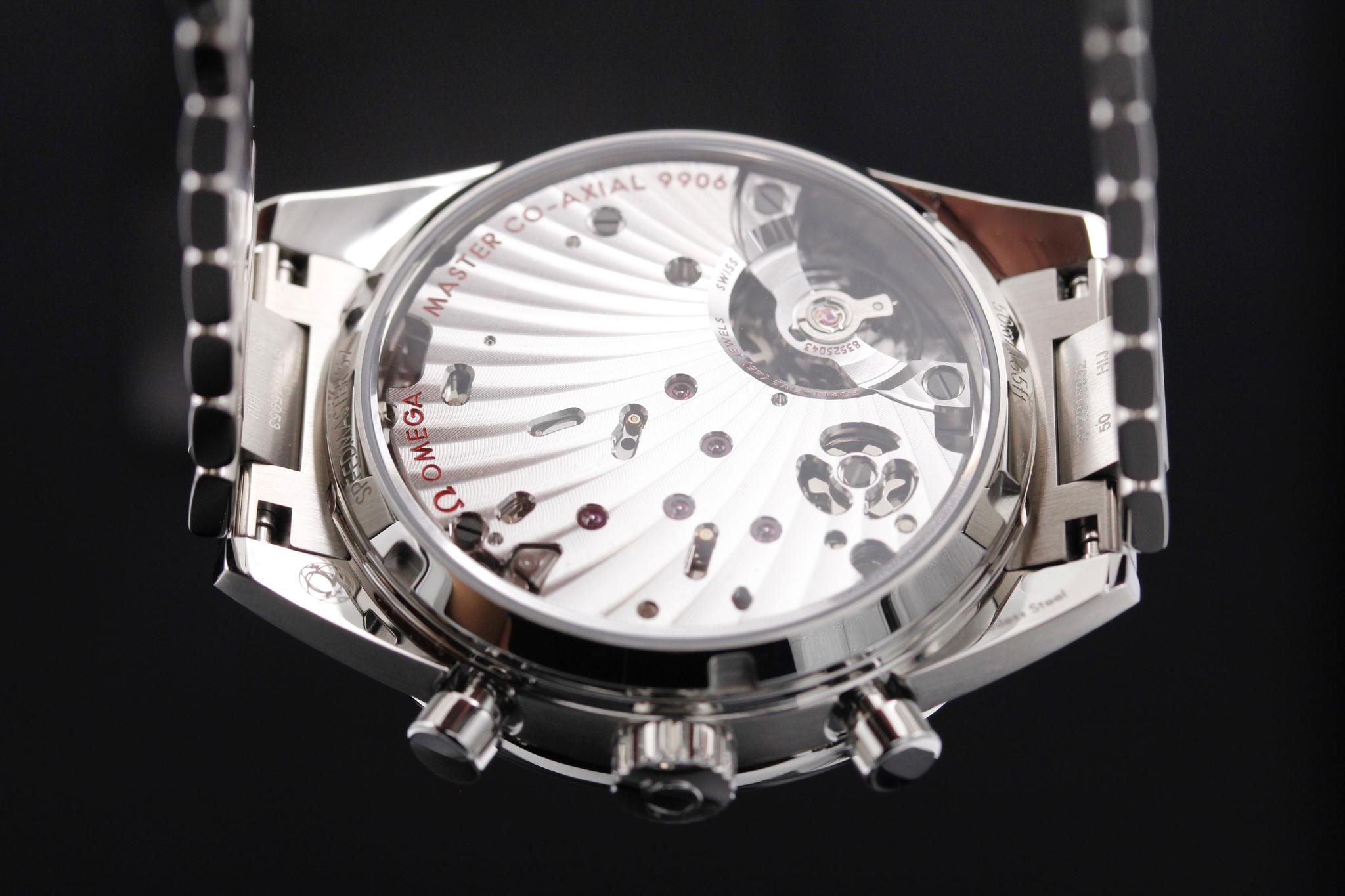 Watch Image 7