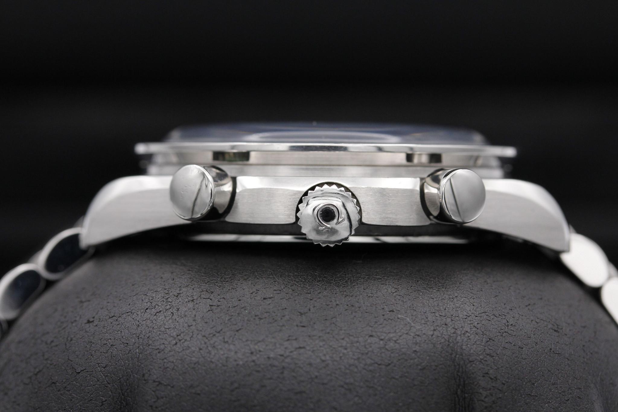 Watch Image 3