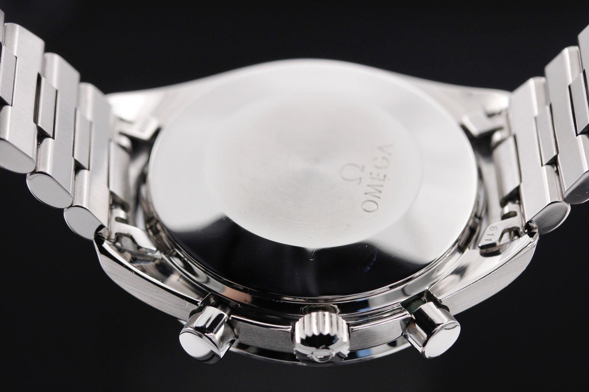 Watch Image 7