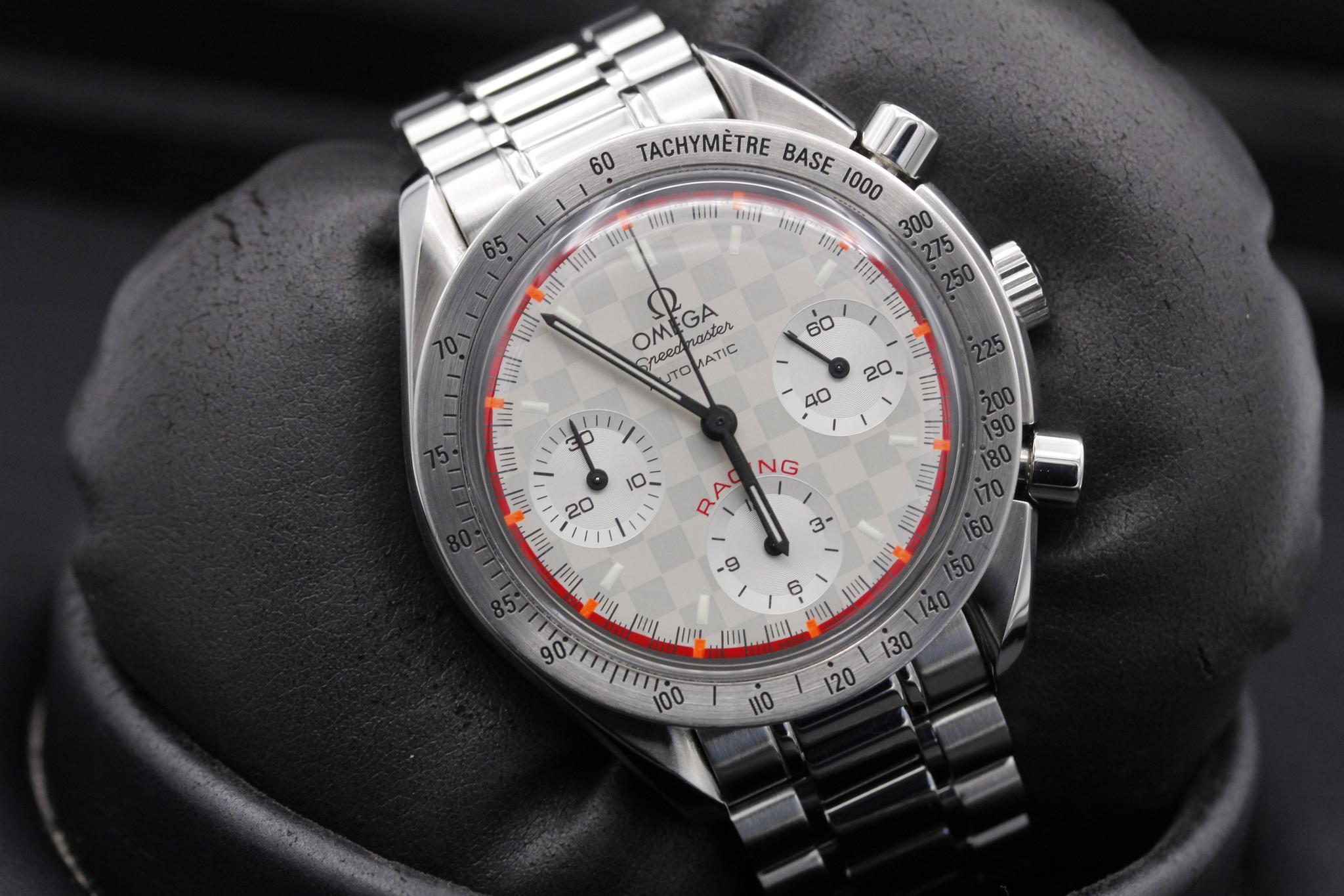 Watch Image 10