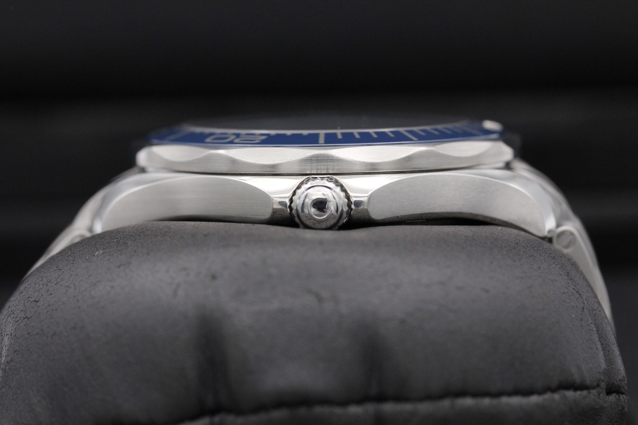 Watch Image 3