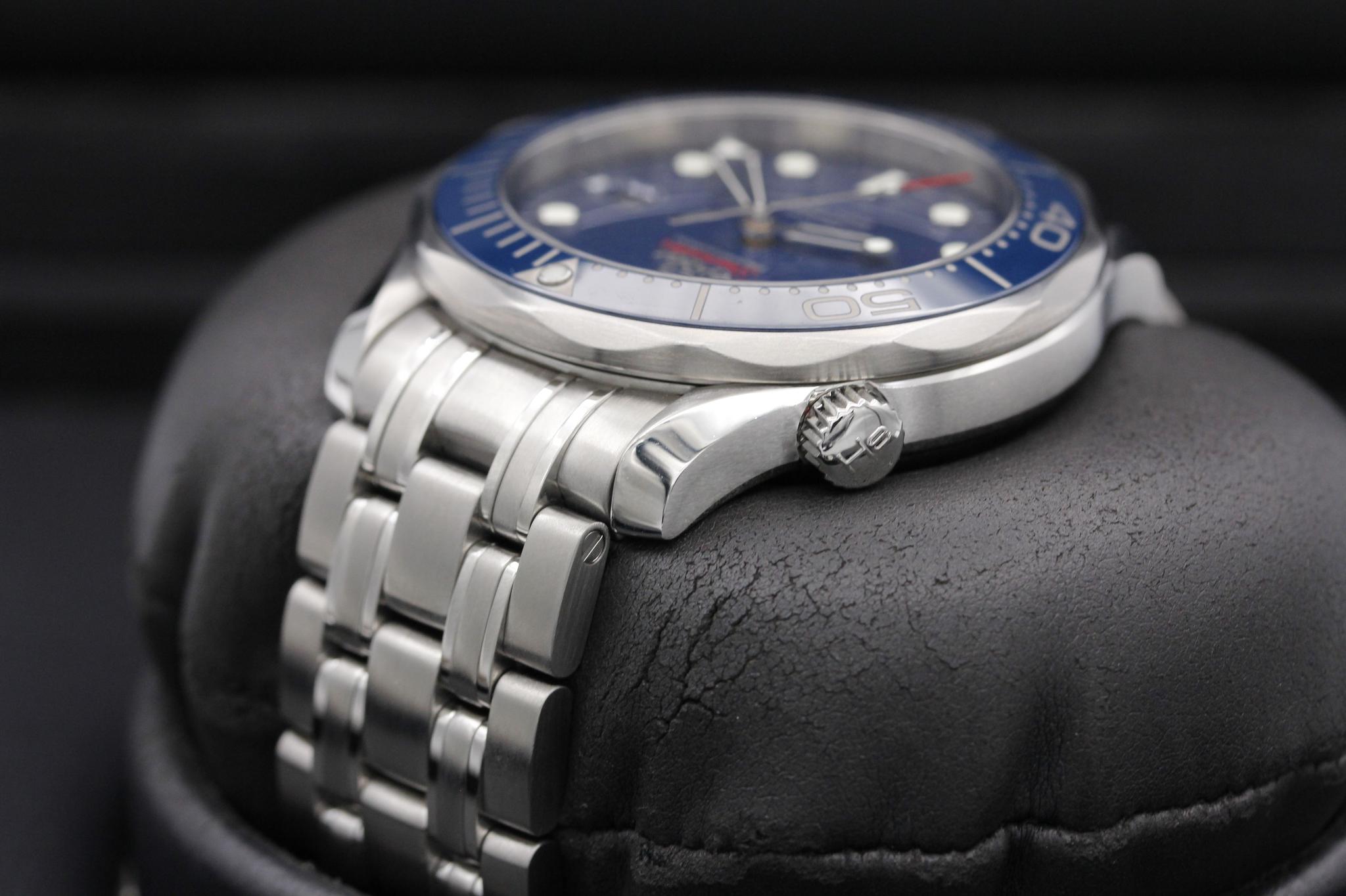 Watch Image 5