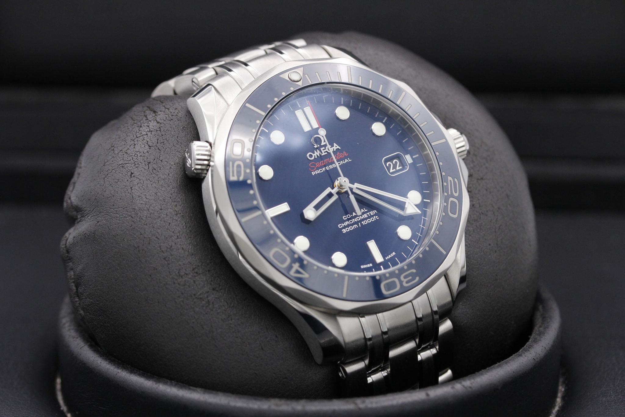 Watch Image 10