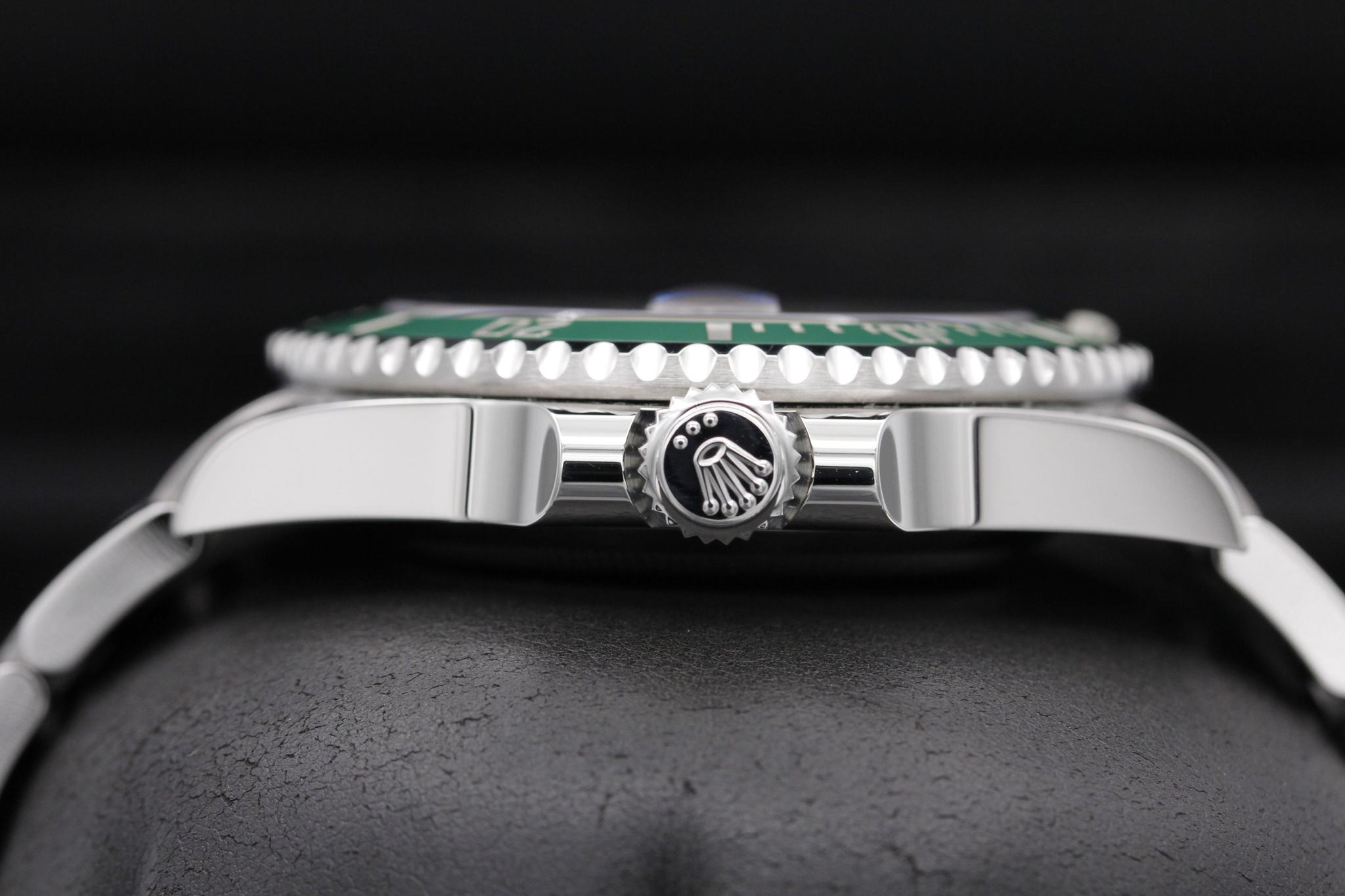 Watch Image 3