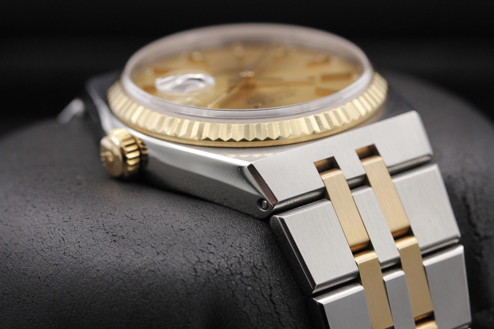 Watch Image 4