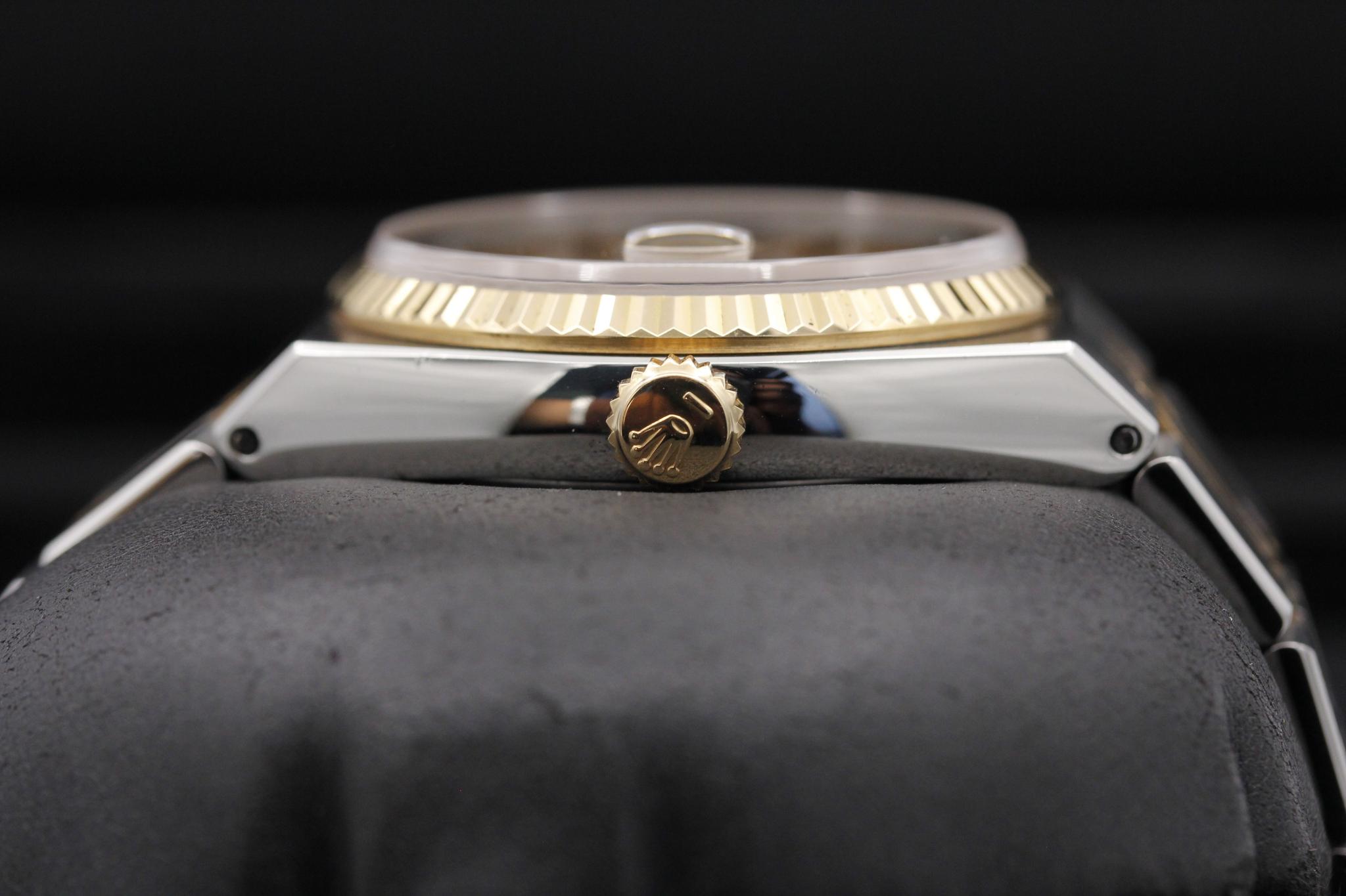 Watch Image 3