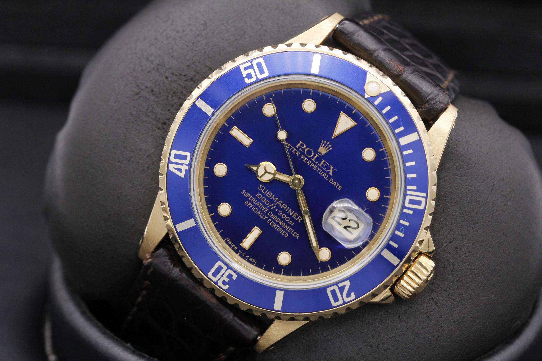 おとや Pre-Owned Rolex Submariner 16808 | OC WATCH GUY