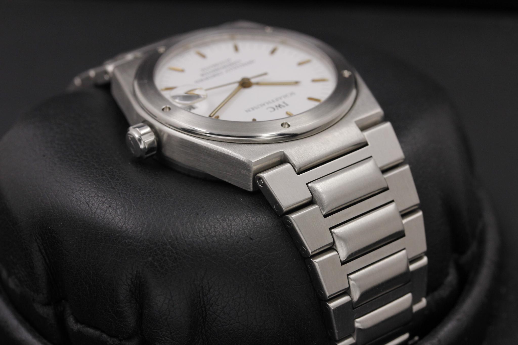 Watch Image 5