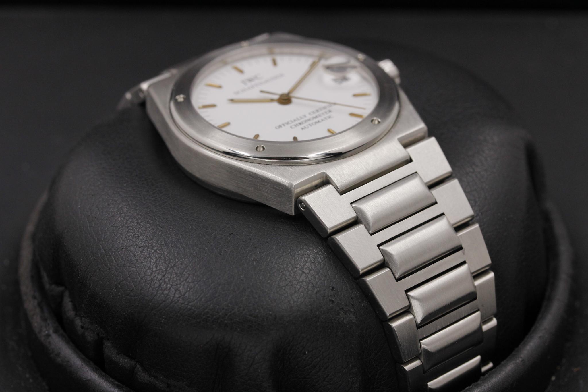 Watch Image 7