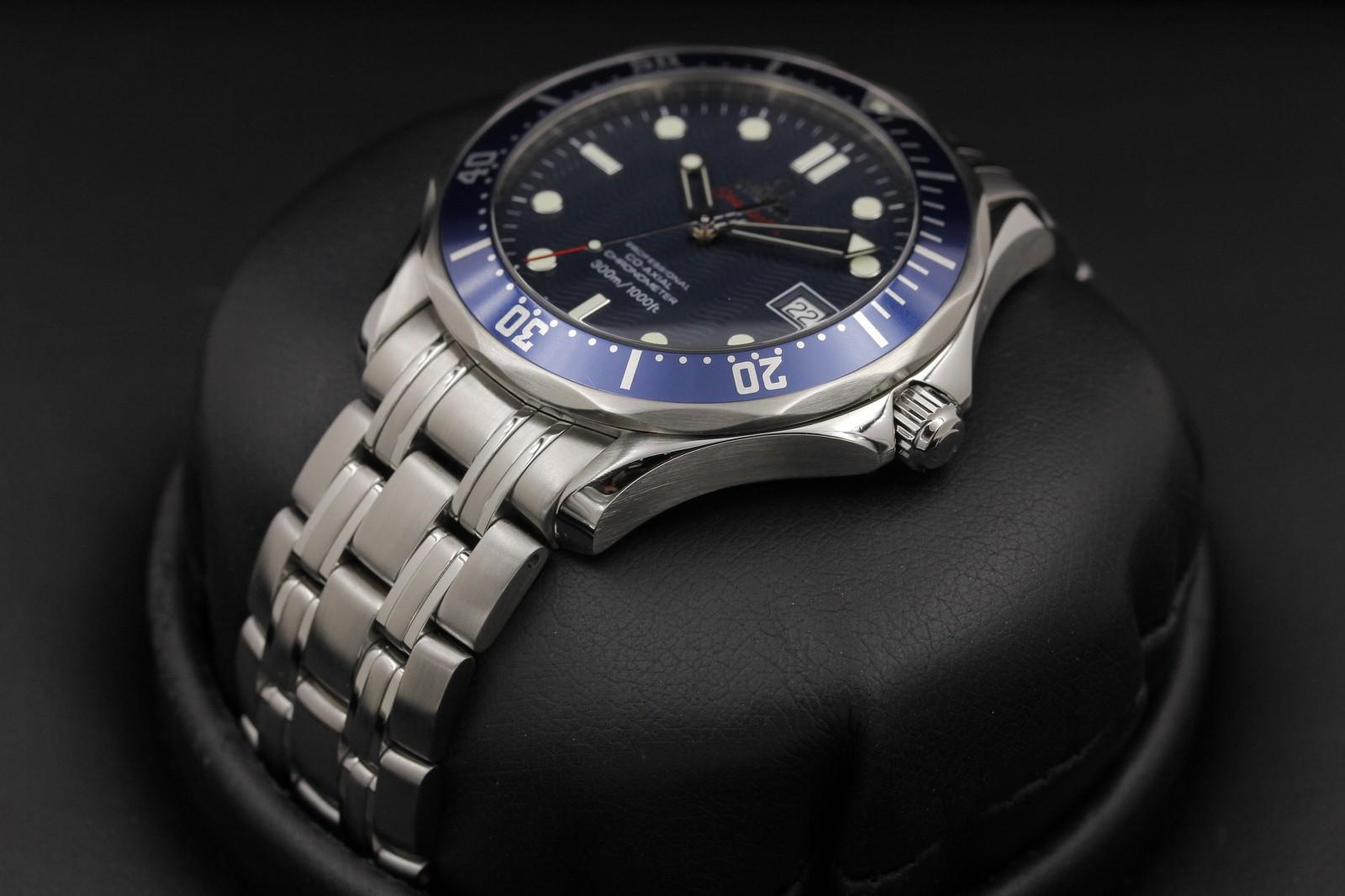 Watch Image 2
