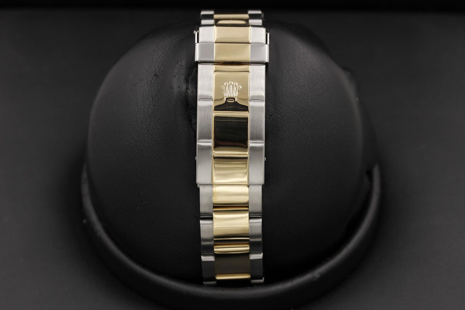 Watch Image 7