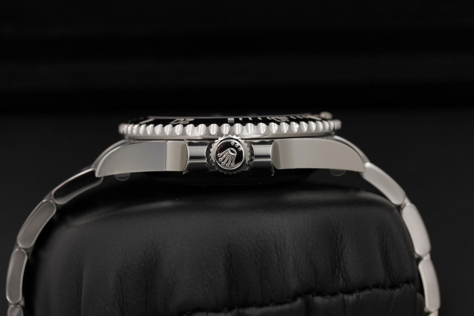 Watch Image 3