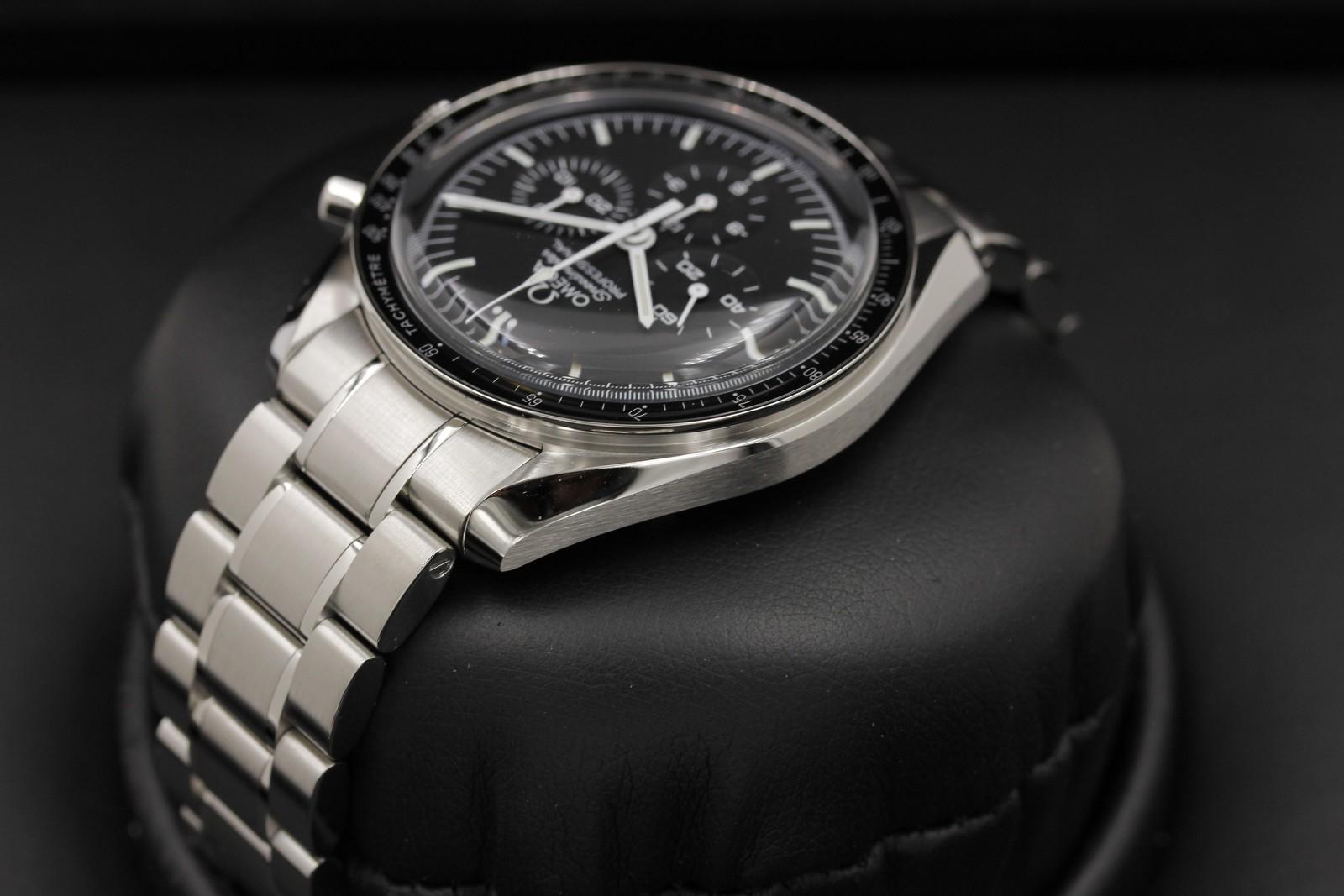 Watch Image 5